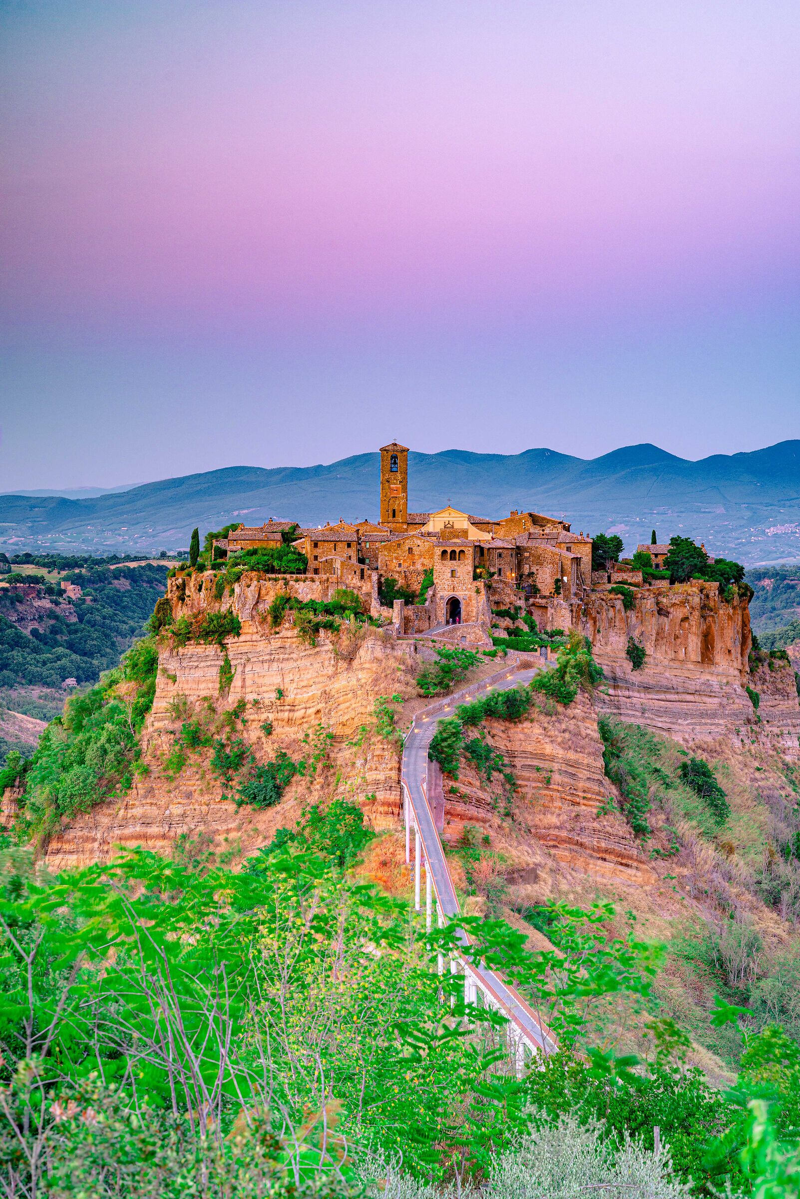 tramonto a civita di bagnoreggio