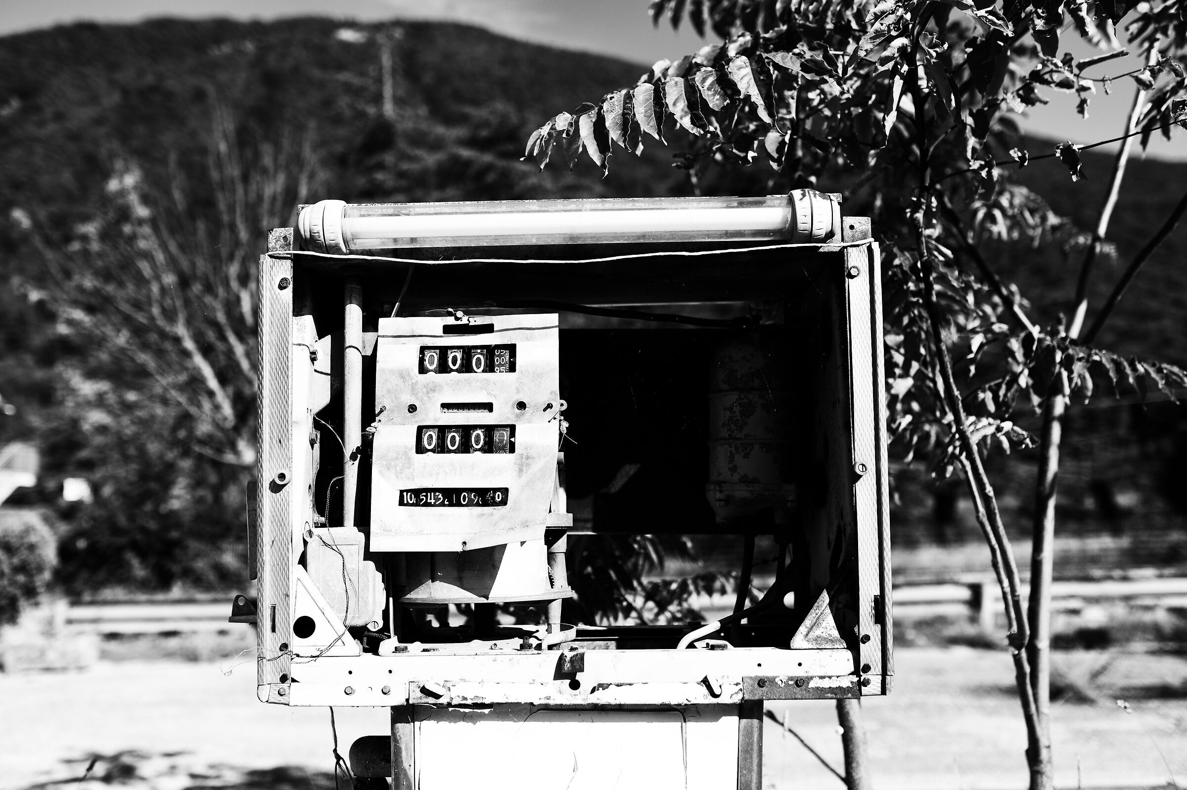 No Fuel in Land...