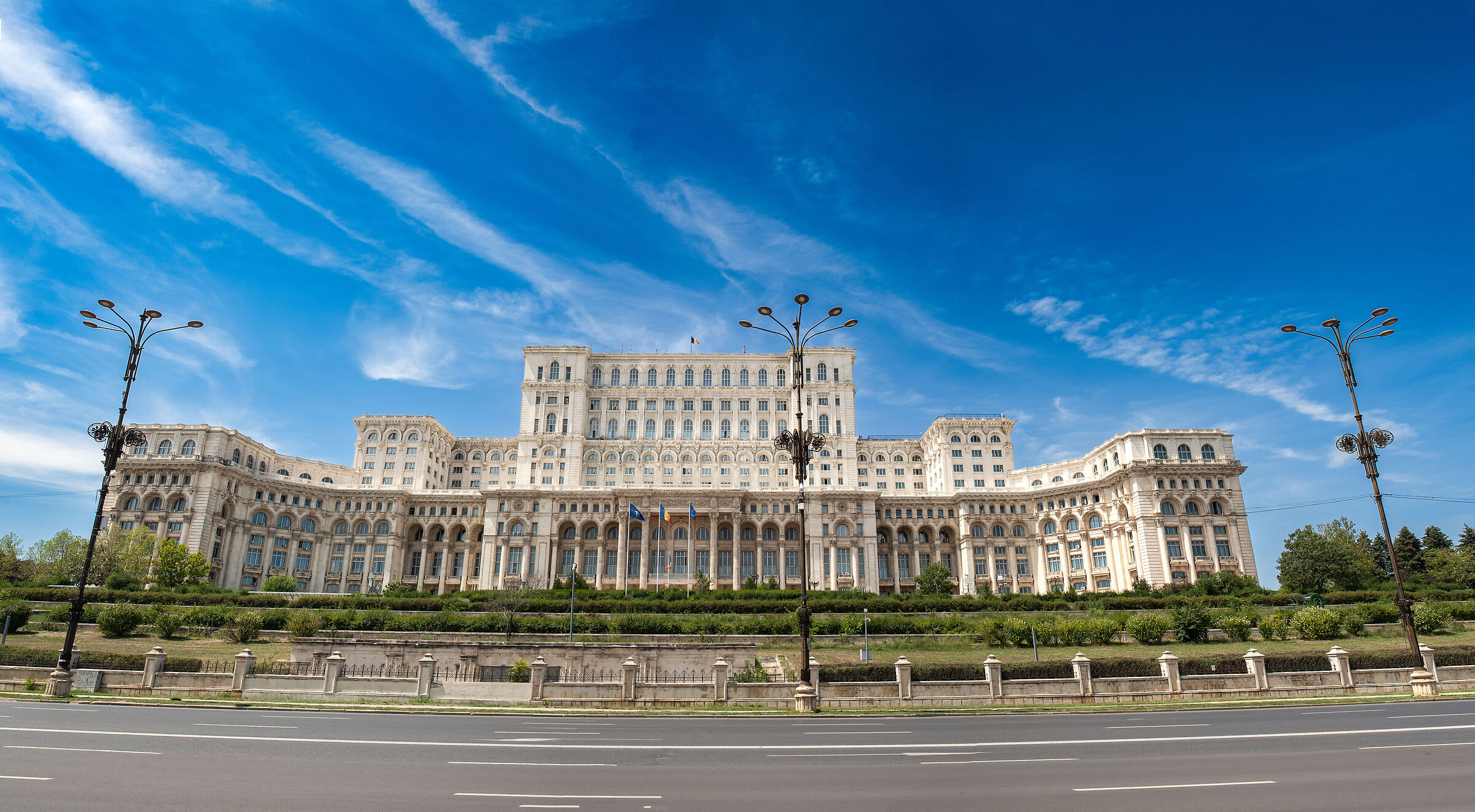 Il palazzo del parlamento (Bucarest)