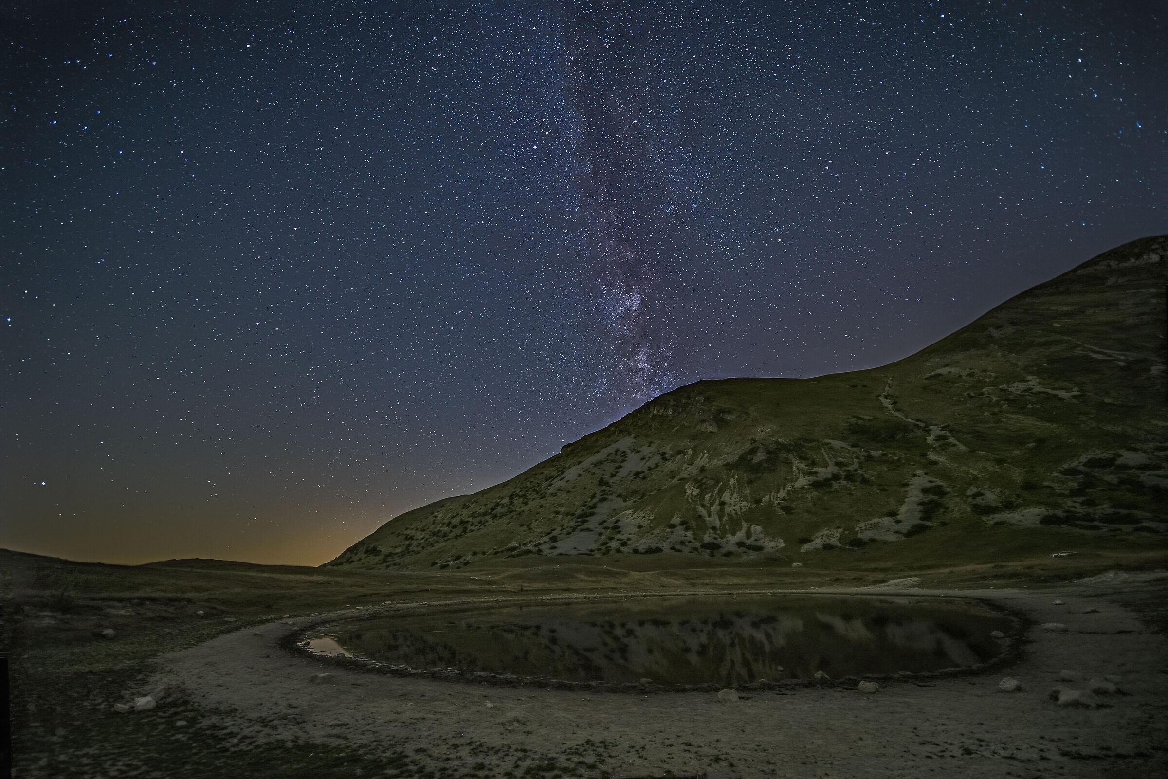 Pietranzoni Pond Campo Imperatore