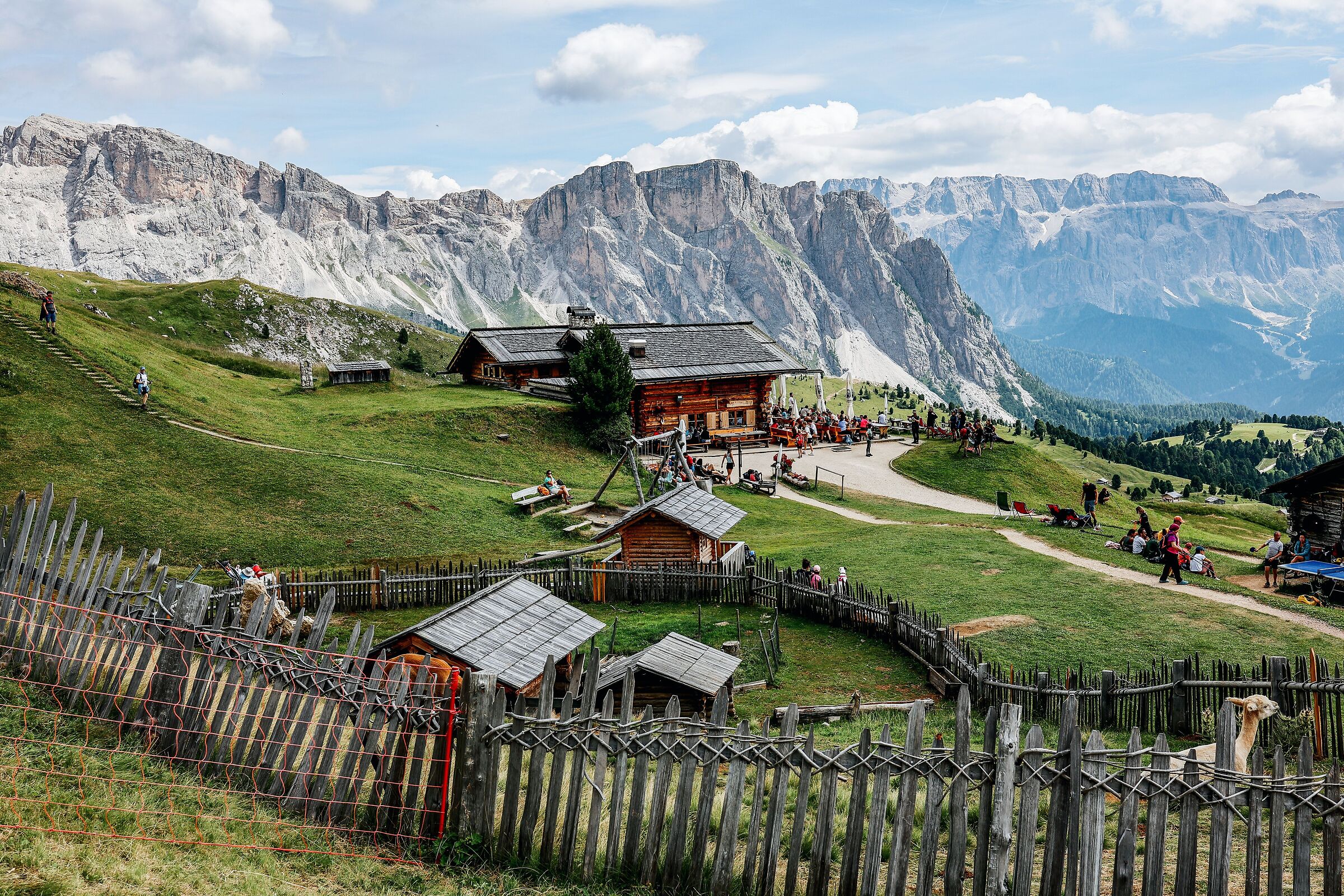 Magnificent place stage Col Raiser-Seceda