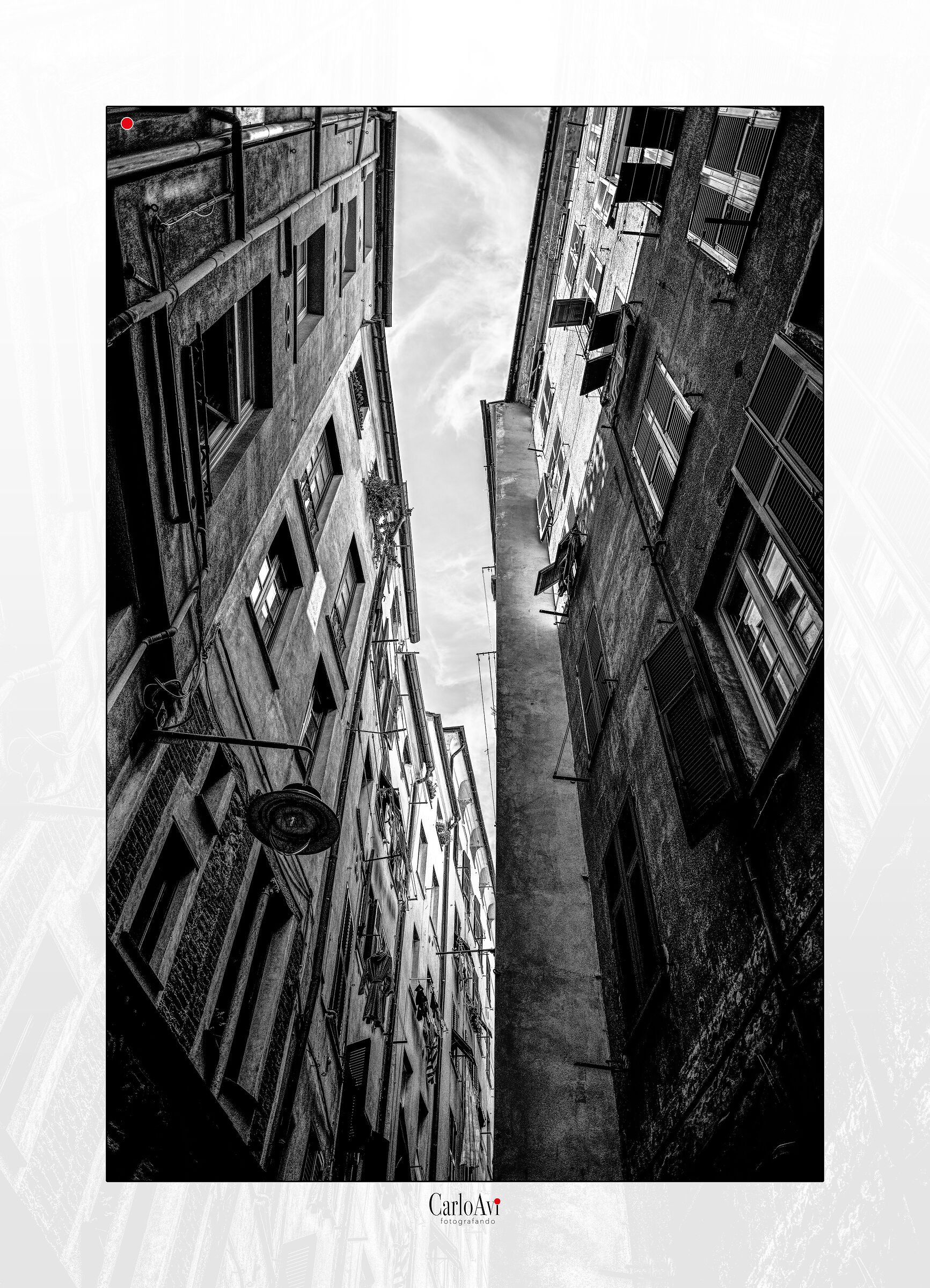 Caruggi: via Ravecca_Centro Storico