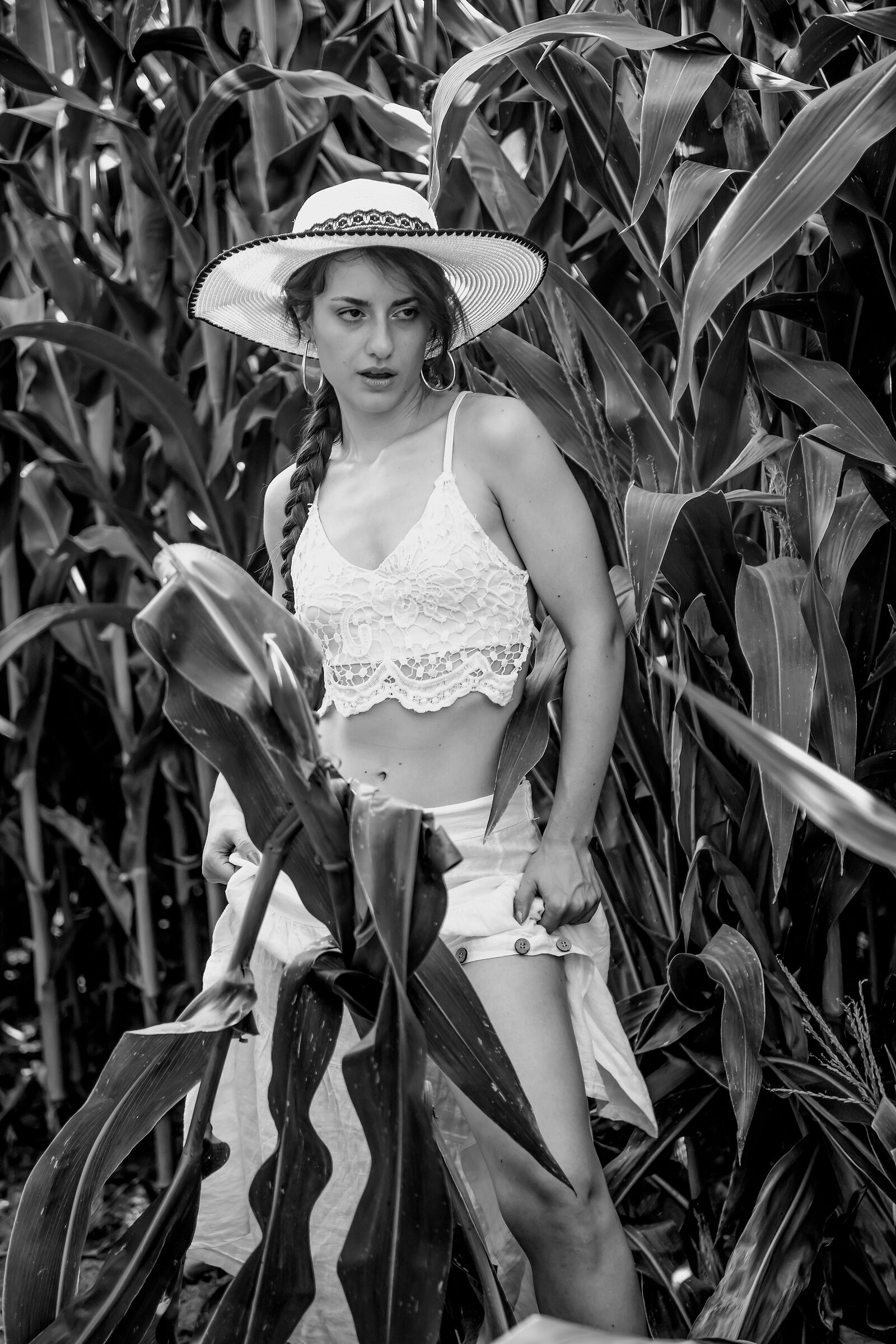 Julia in black and white