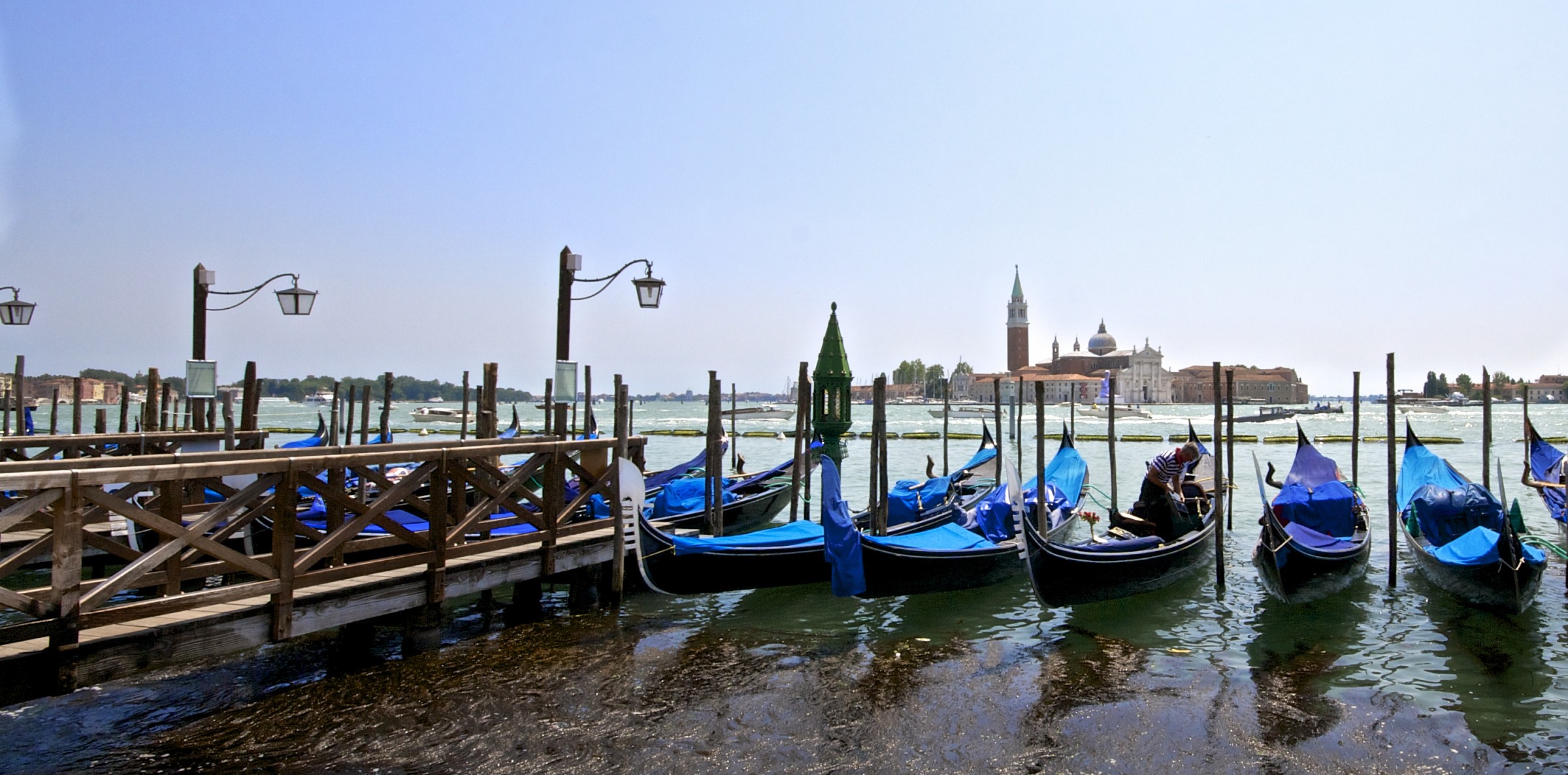 Venice - St. Mark's Square shooting