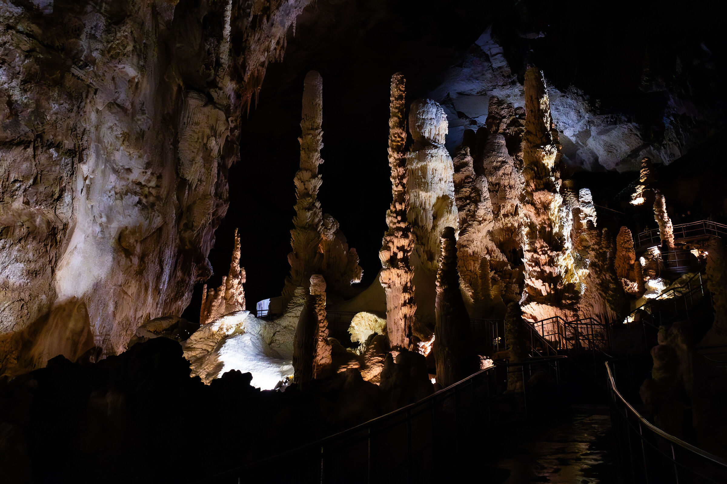 Frasassi Caves