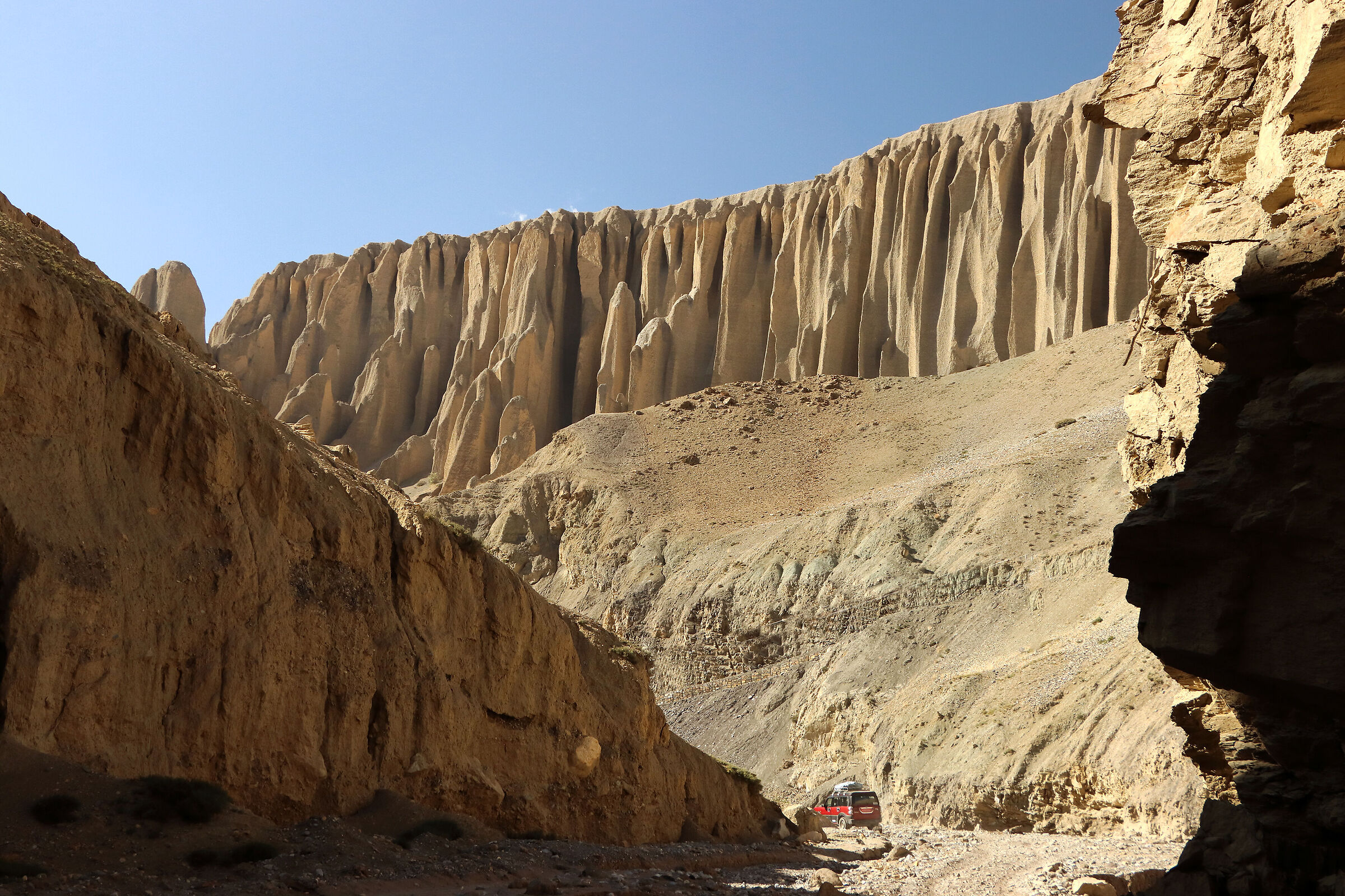 magnificent canyon "Luri Gompa"