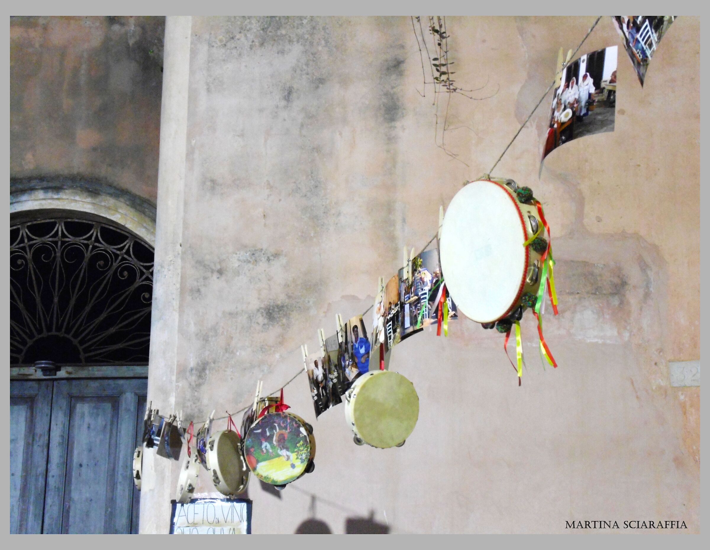 Tambourines and photos