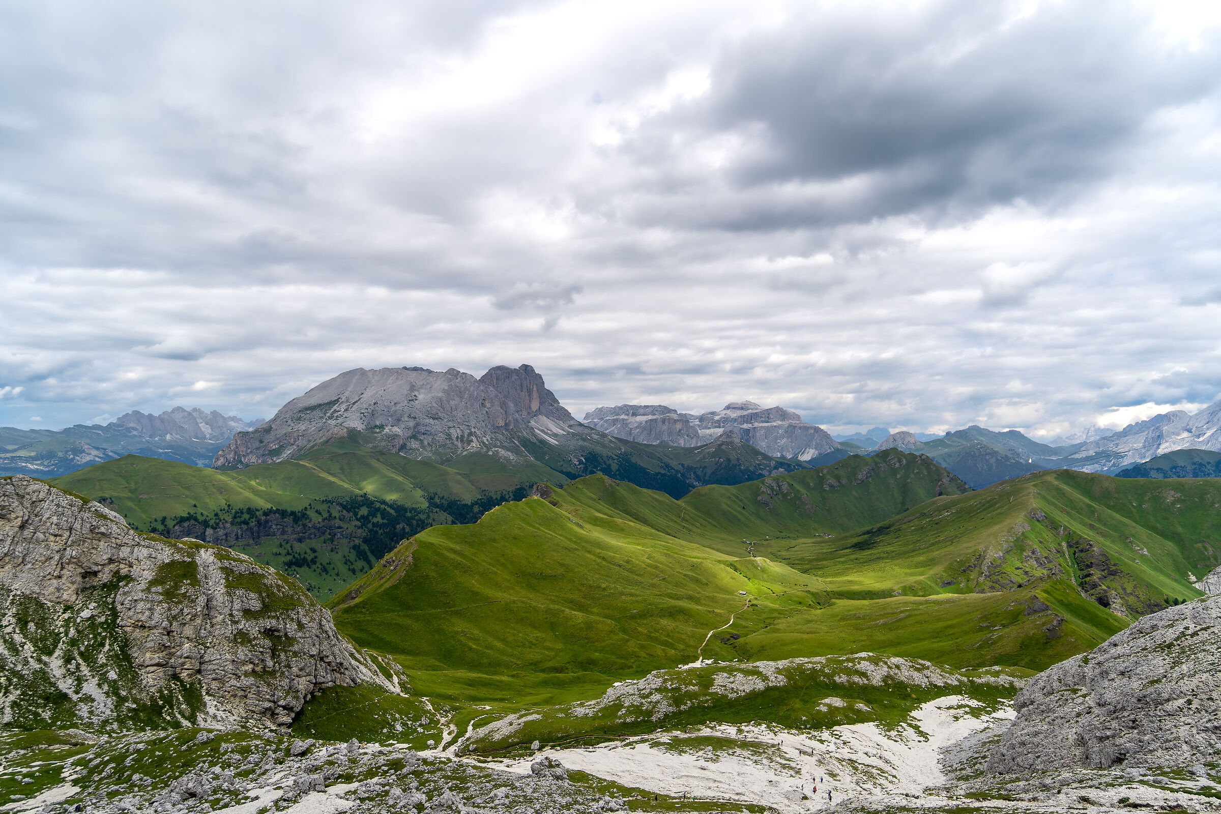 Along the way to Lake Antermoia