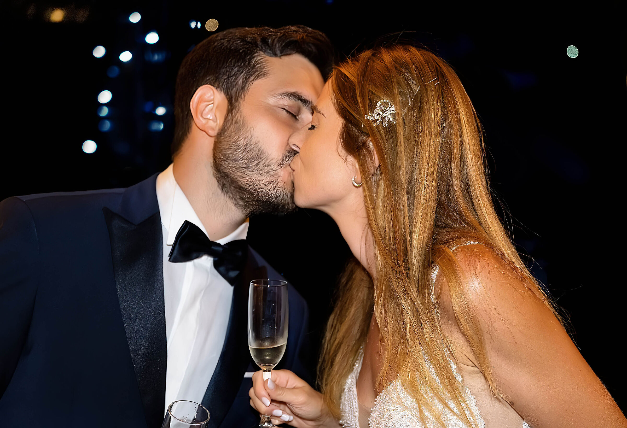 kiss