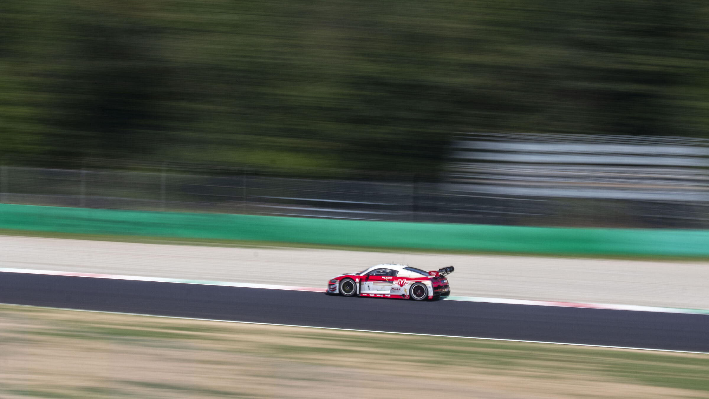 Audi R8 GT3 - Test Kateyama - 1/10s