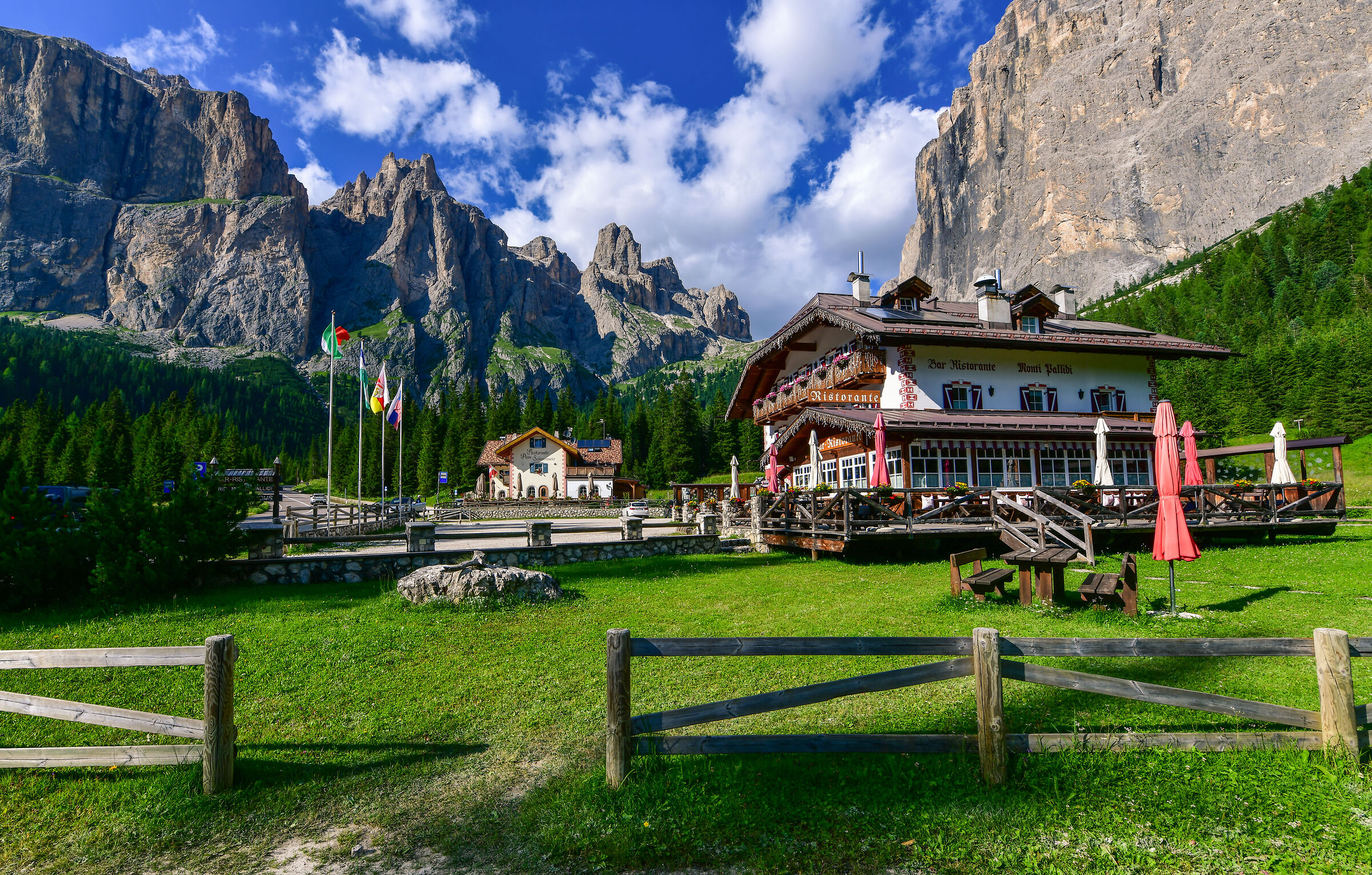 Bar Ristorante Monti Pallidi-Gruppo Sella