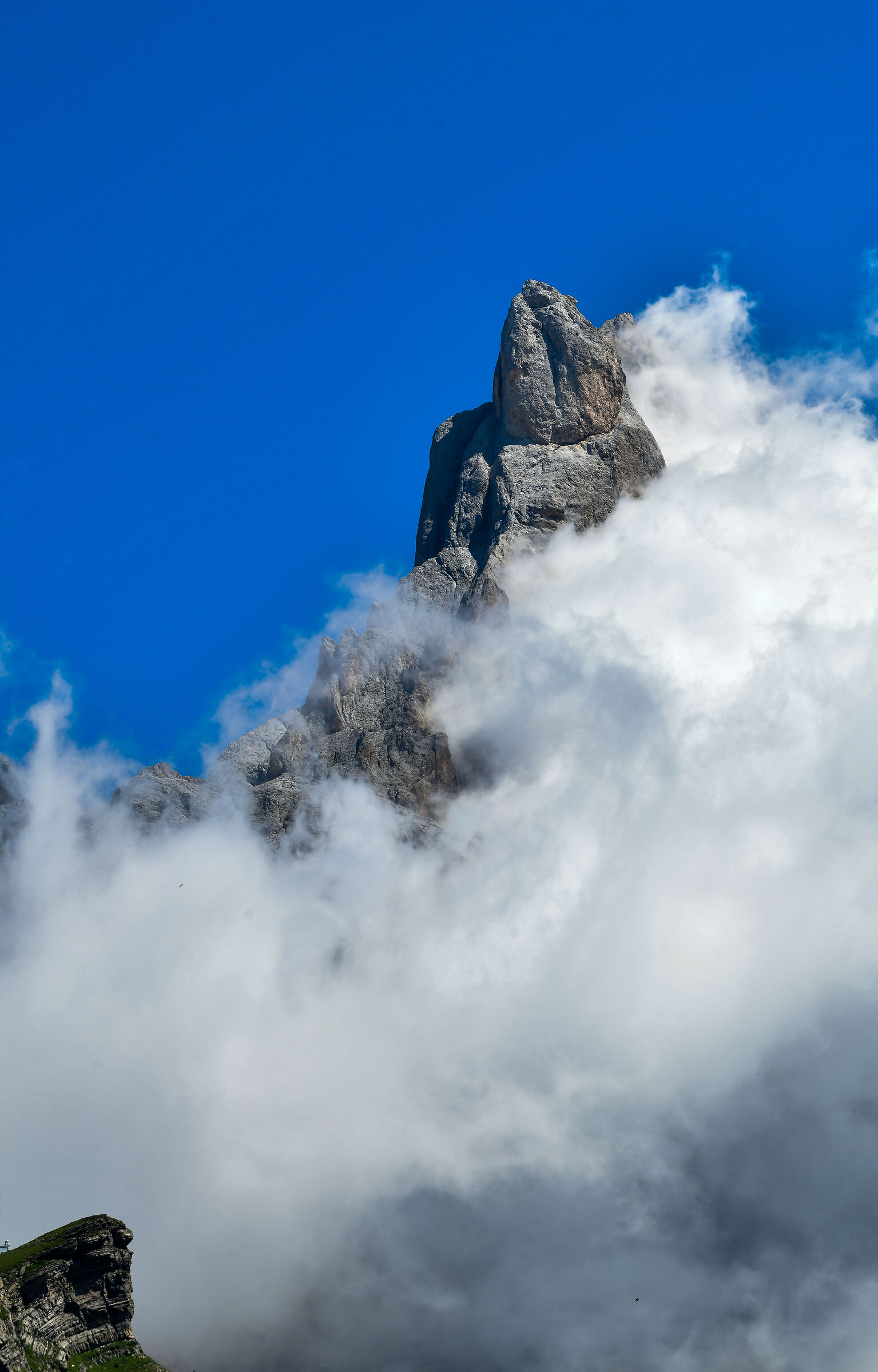 Il "Cimon" fra le nuvole-Pale di S.Martino