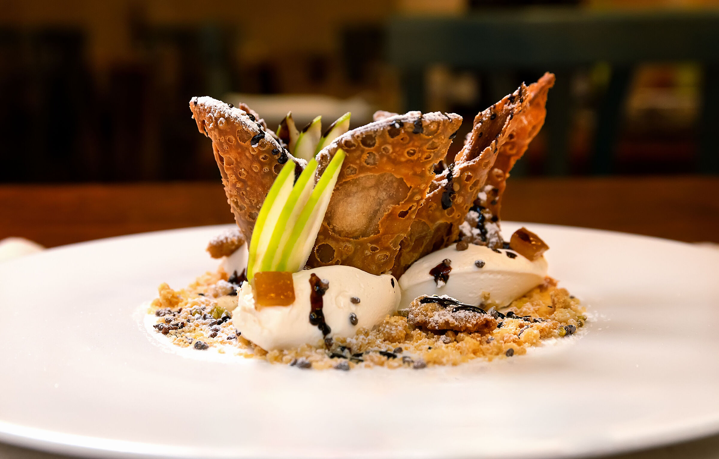 The decomposed cannoli