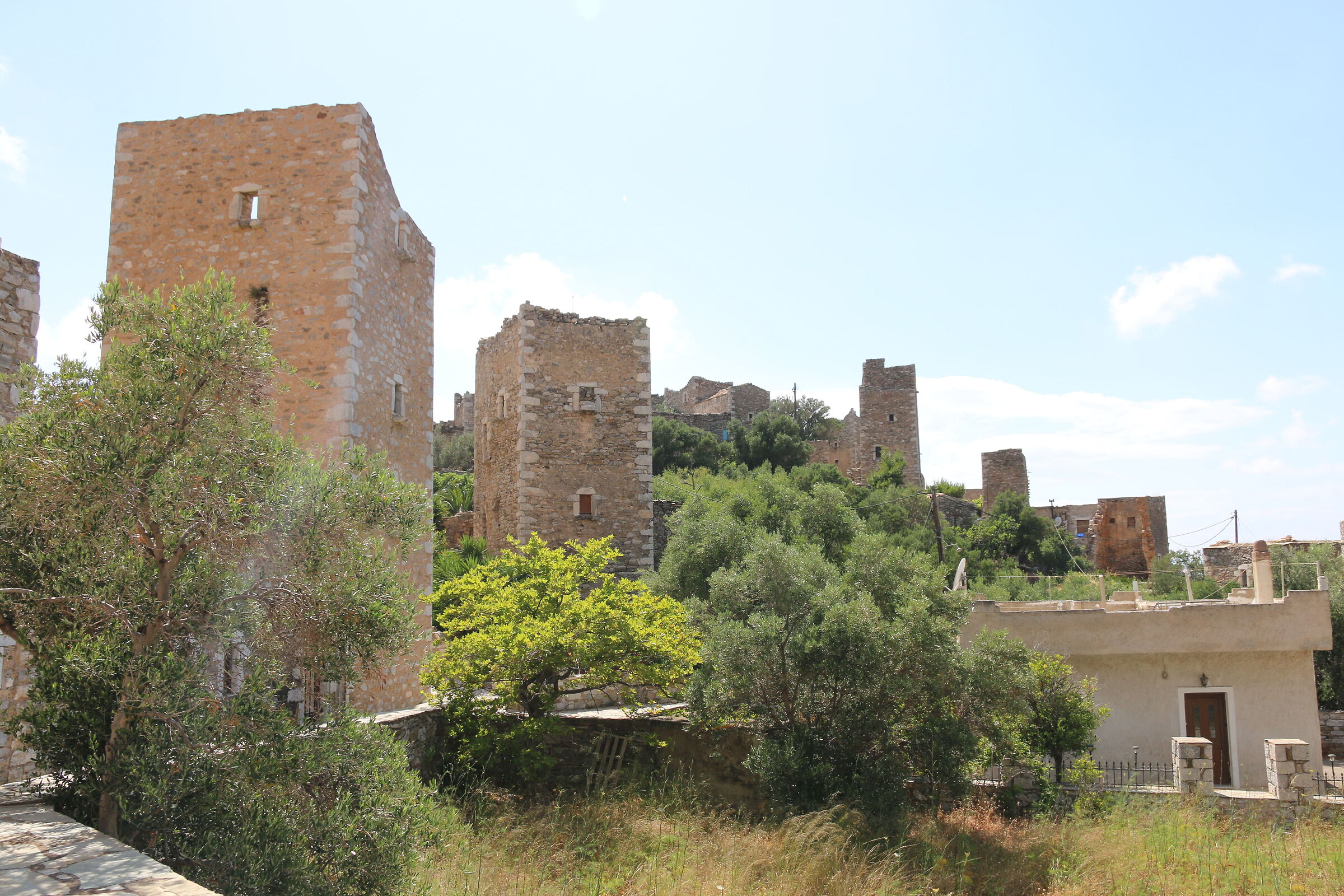 VATHIA THE OLD ABANDONED TOWN PELEPPONNESE