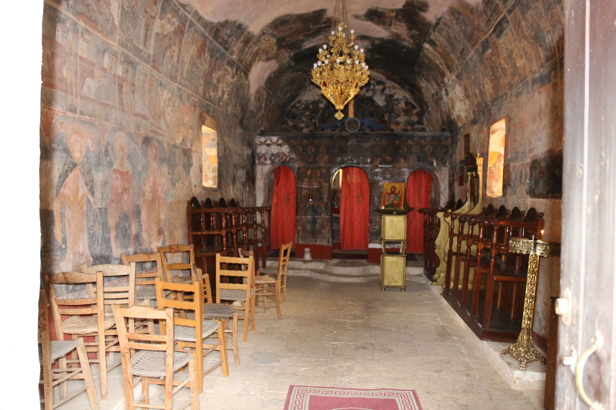 una chiesa del 1100 ad aeropoli pelepponneso