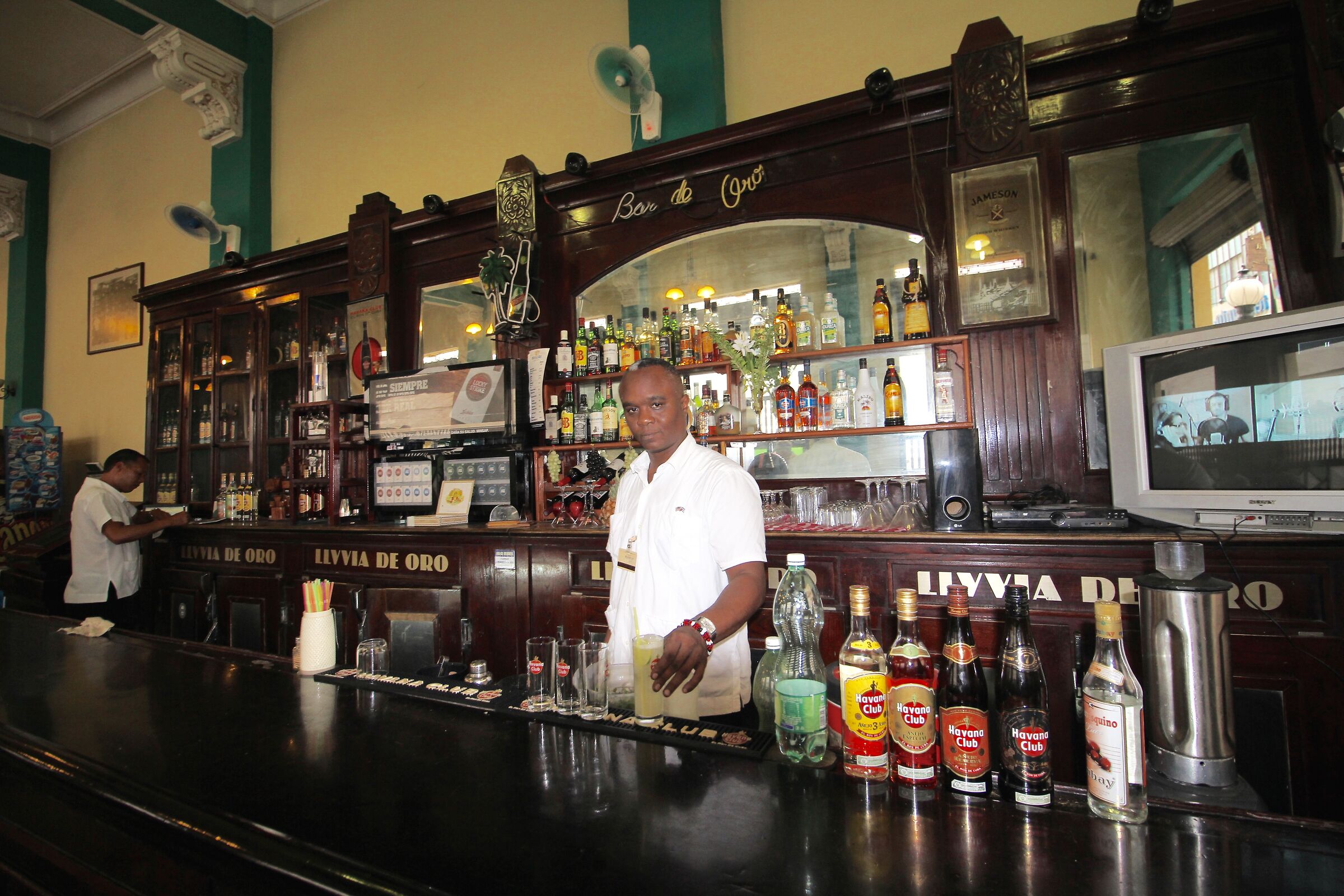 La Habana Vieja, Bar de Oro