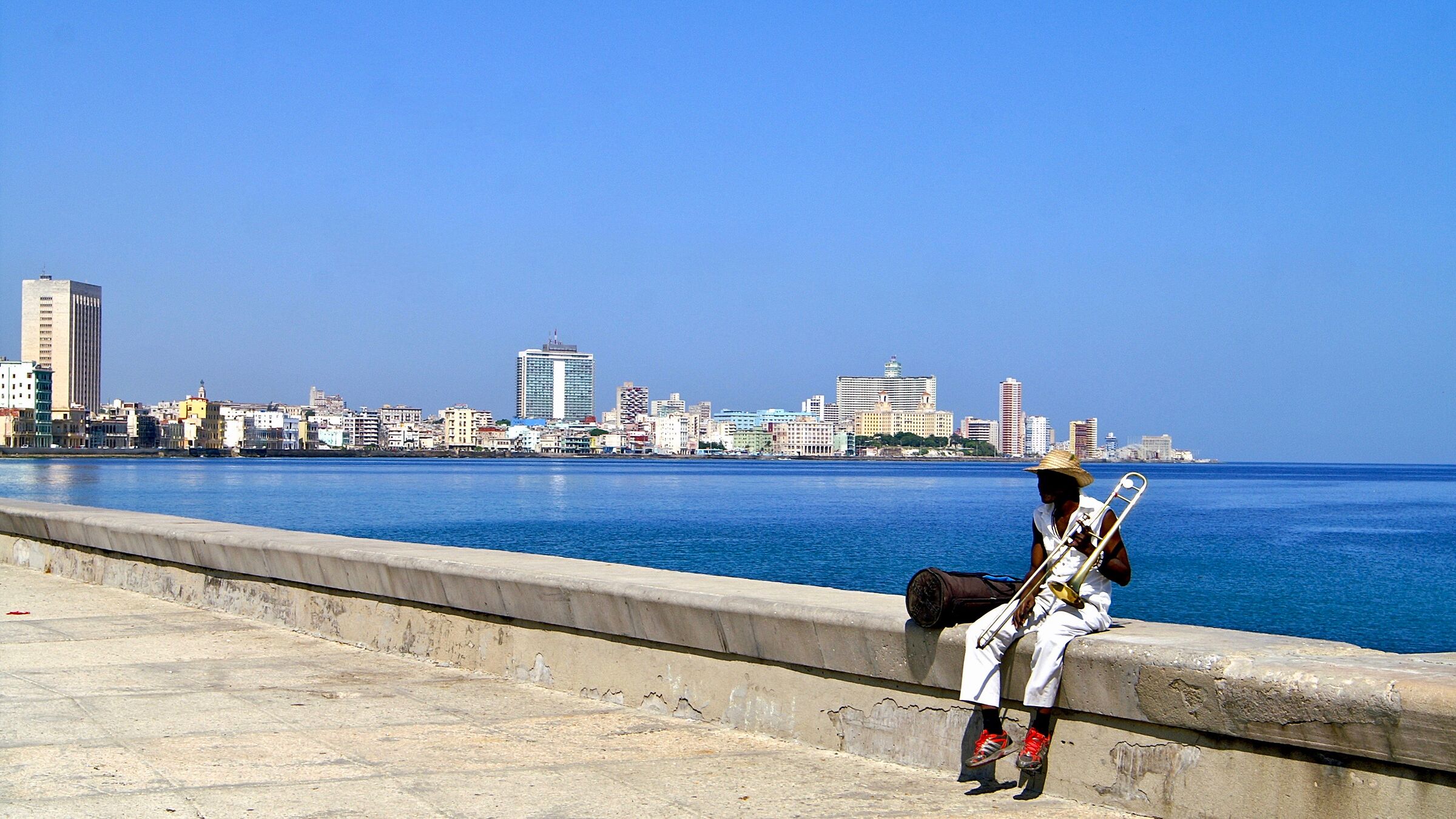 Old Havana, El Malecon, Havana's waterfront