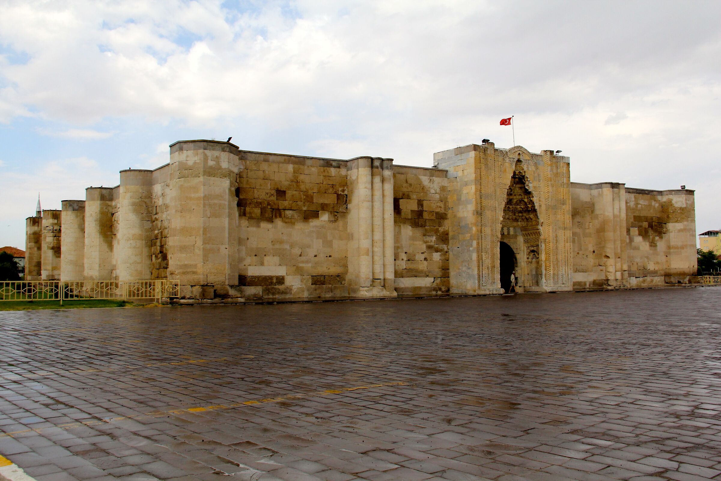 Anatolia: Sultanhani Caravanserai