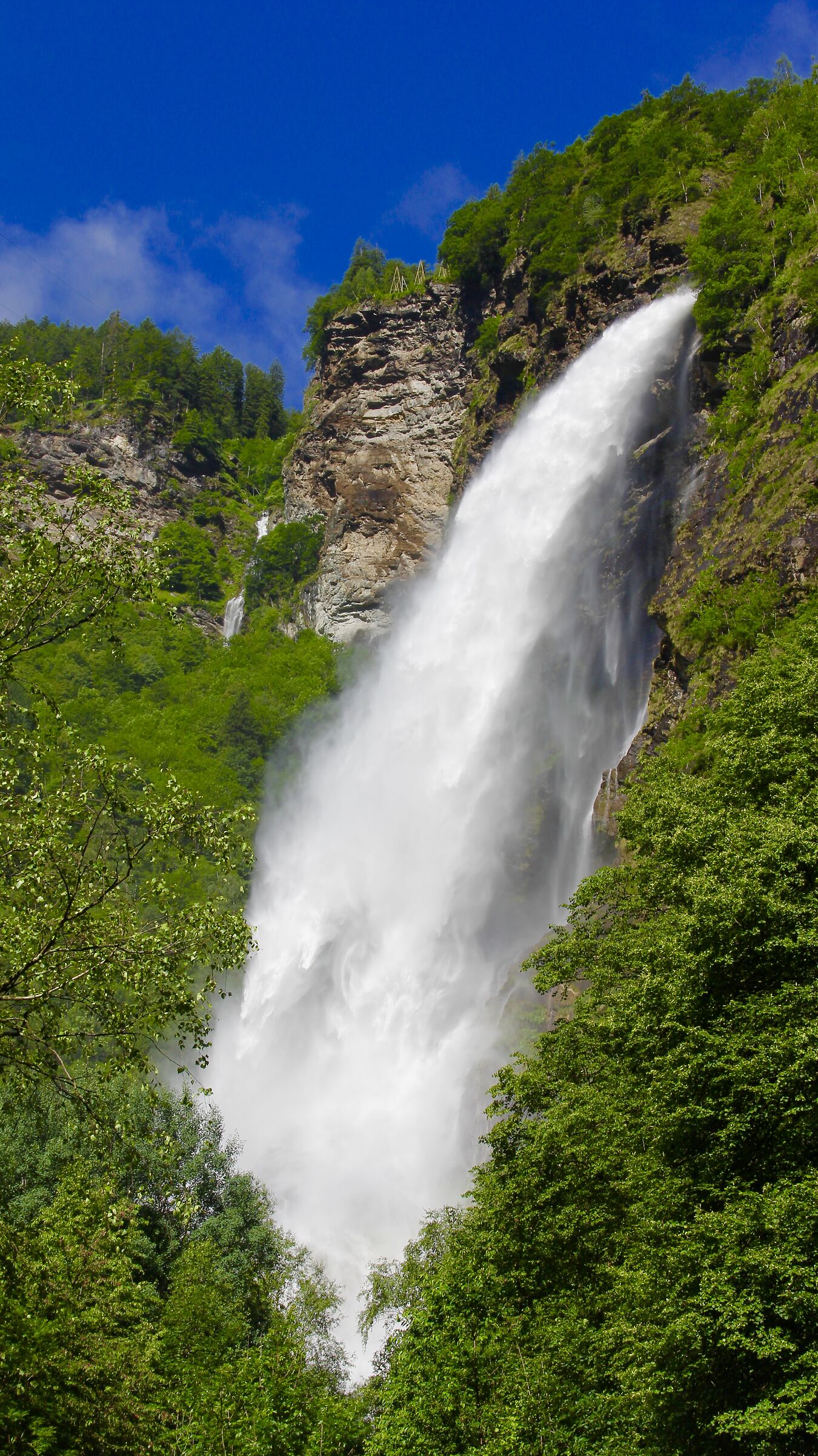 Val Mesolcina: Boffalora waterfall
