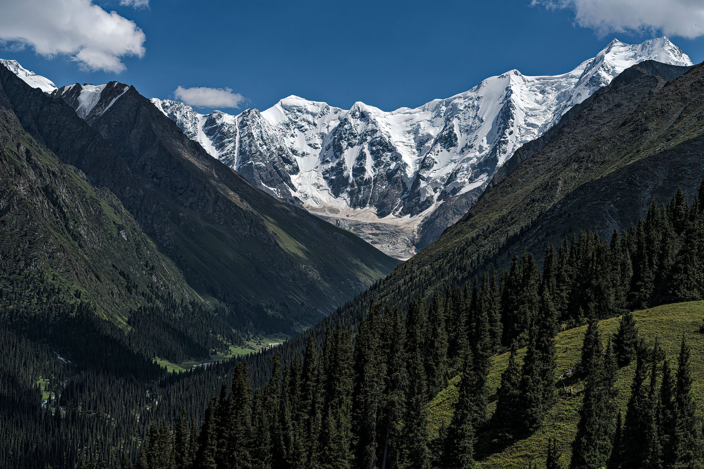 Boris Yeltsin Peak 5168m