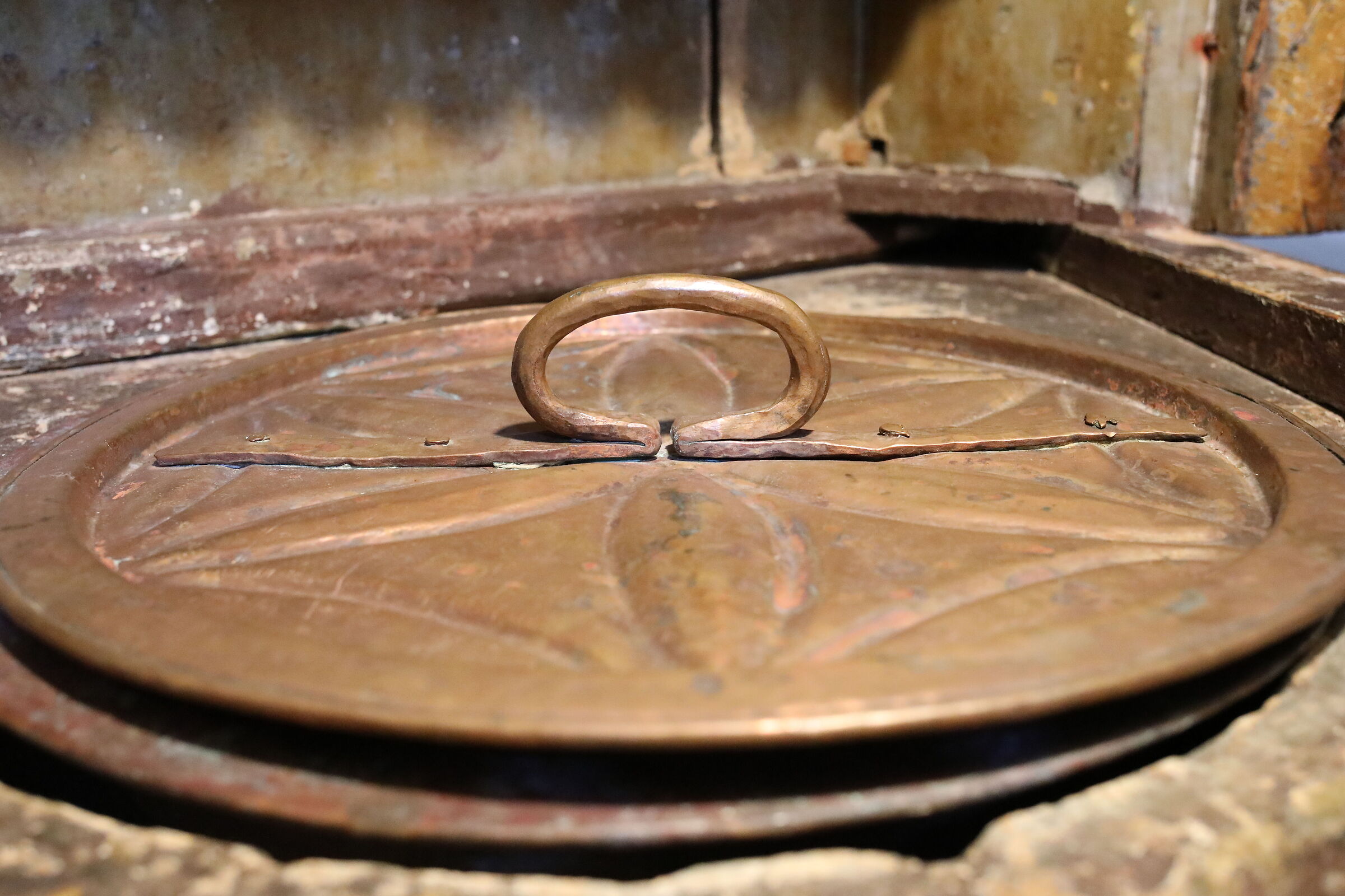 " ISO 12 Thousand 800 " Canon 5 D IV - Milvus Z. 50, 1.4