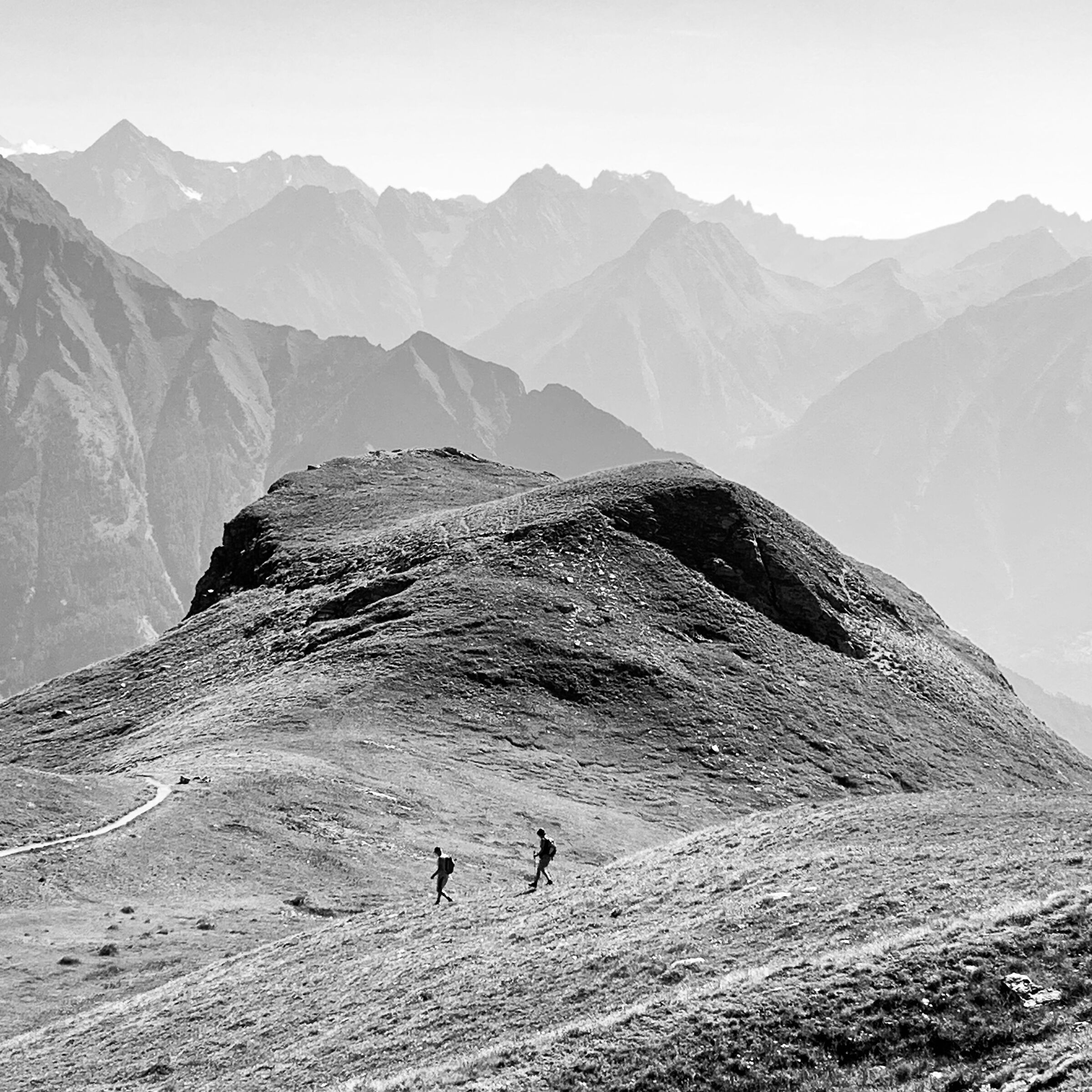 Trecking together