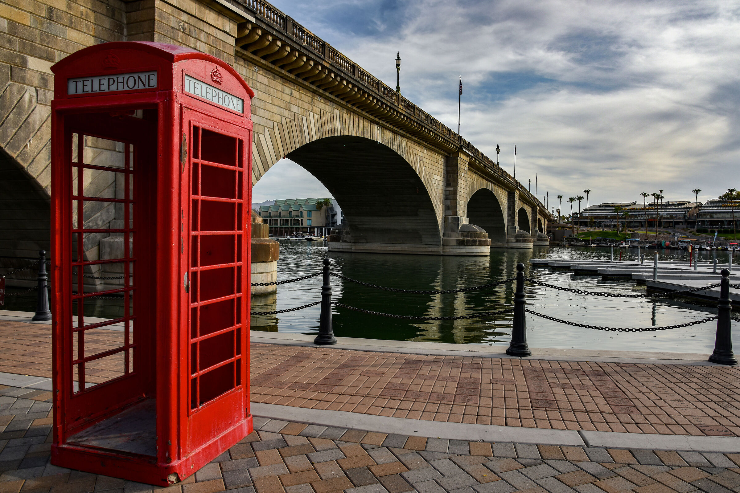 London Bridge - Lake Havasu City