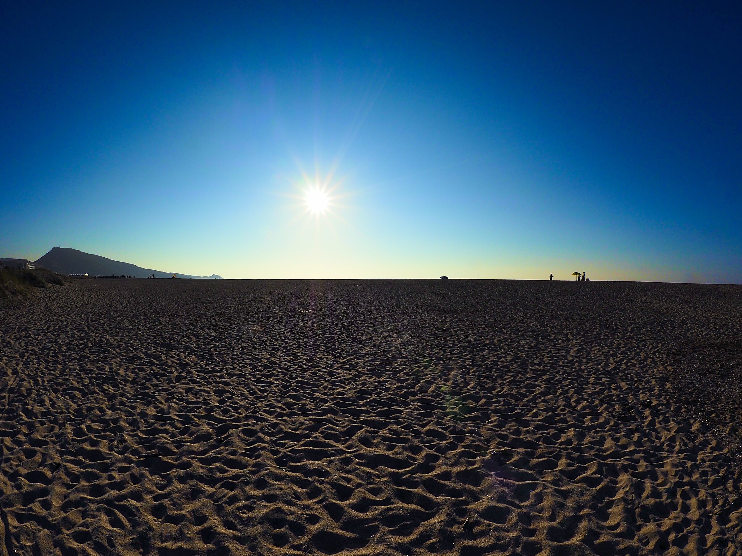 Contrasti al calar del sole.