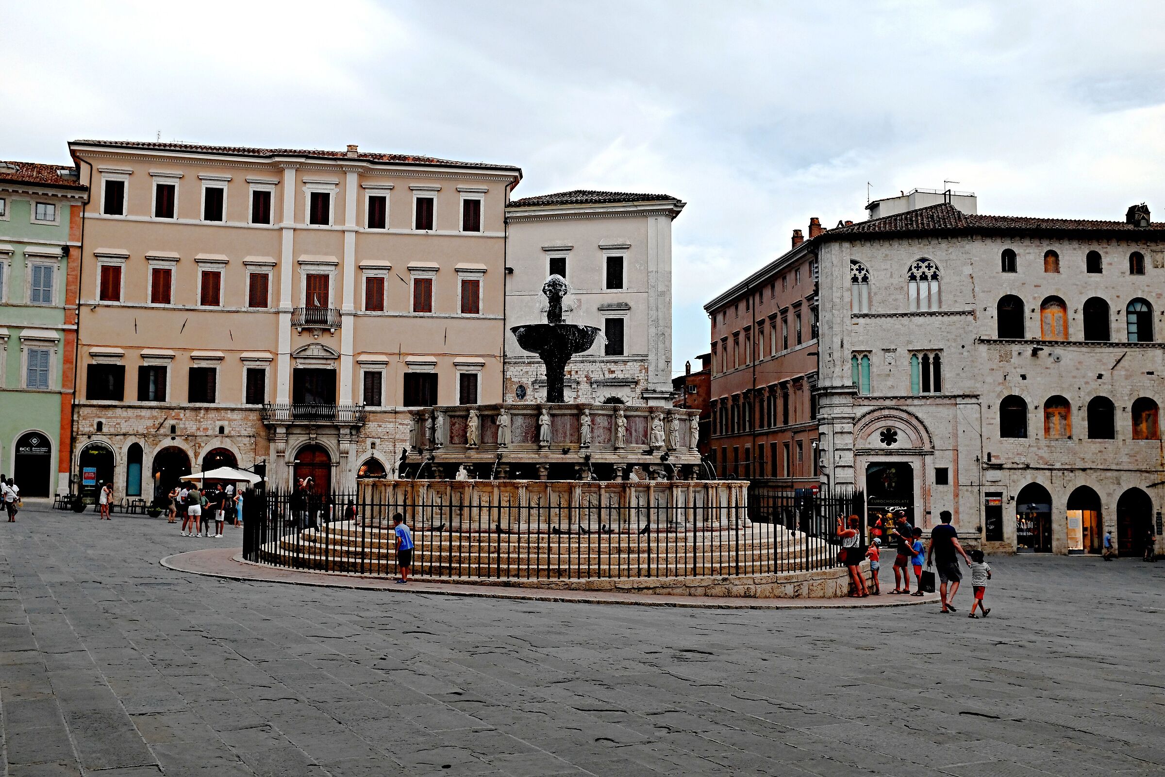 Perugia e la sua Fontana Maggiore