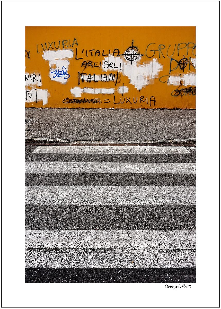 Signals .. law, signs against the law ..