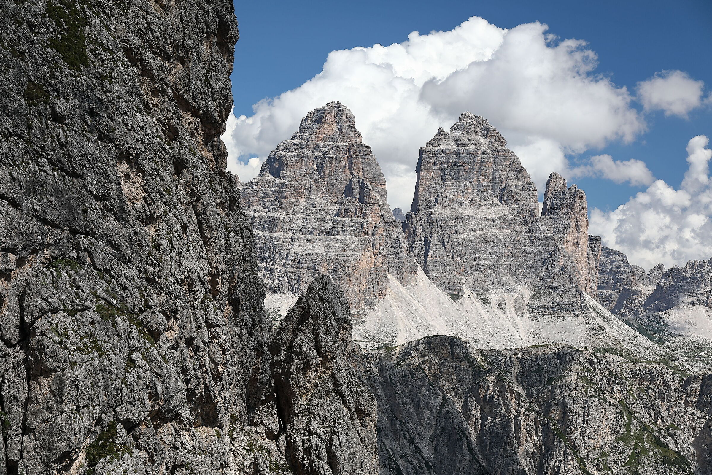 13/08/2024 - The Three Peaks from the Fonda-Savio Refuge