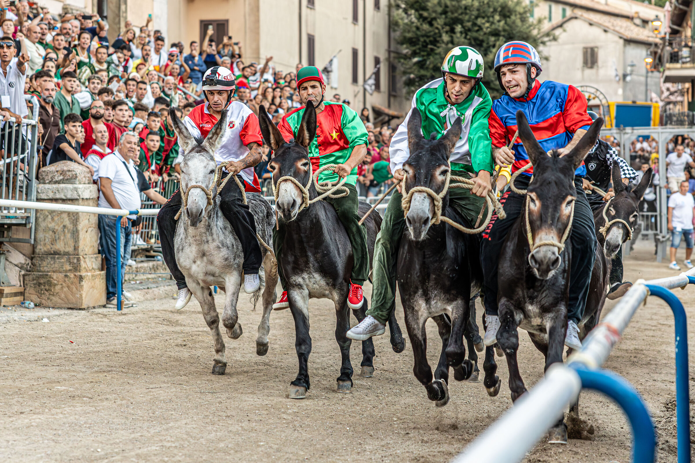 Palio delle contrade ad Allumiere