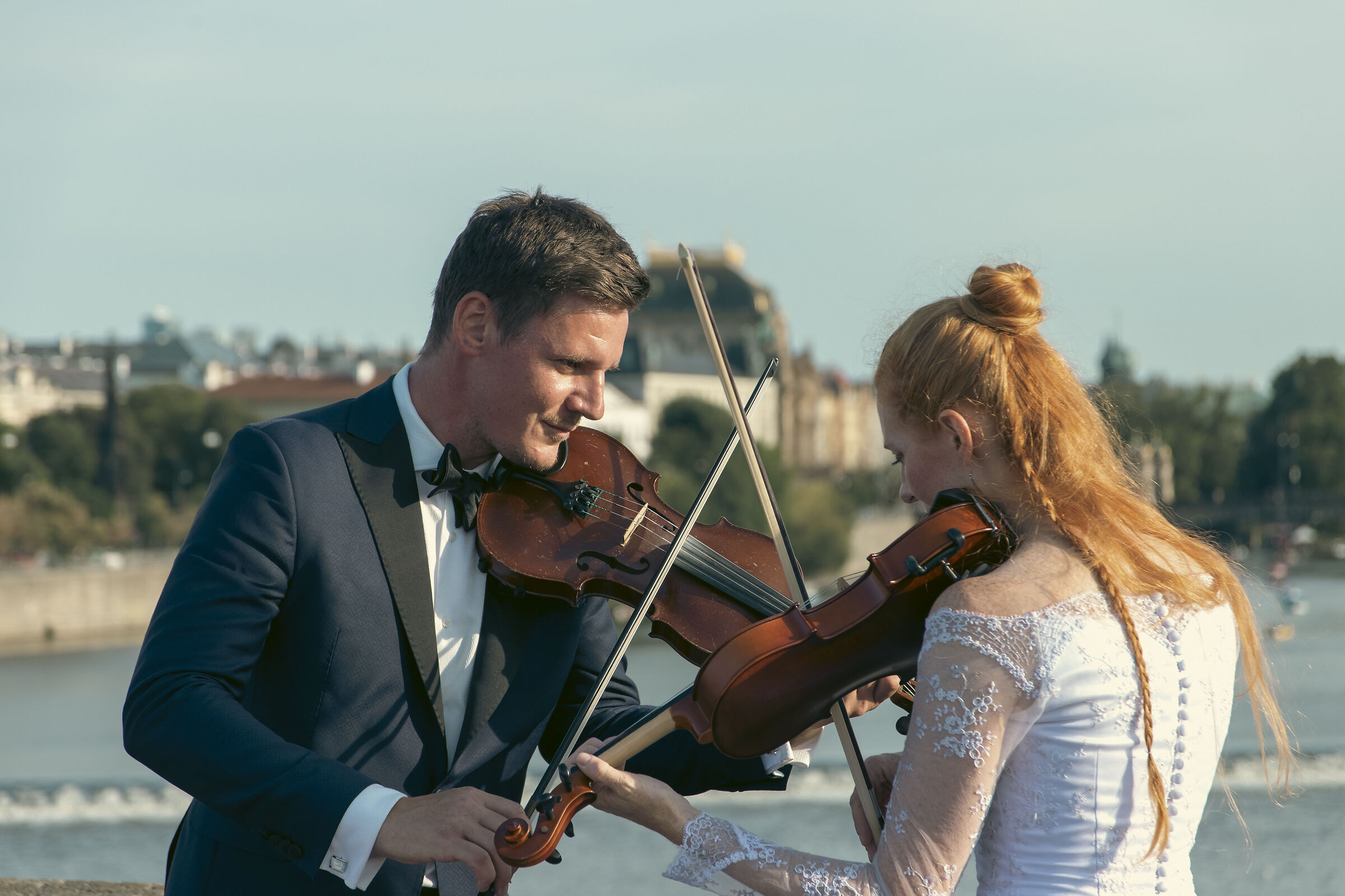Musicians on Charles Bridge