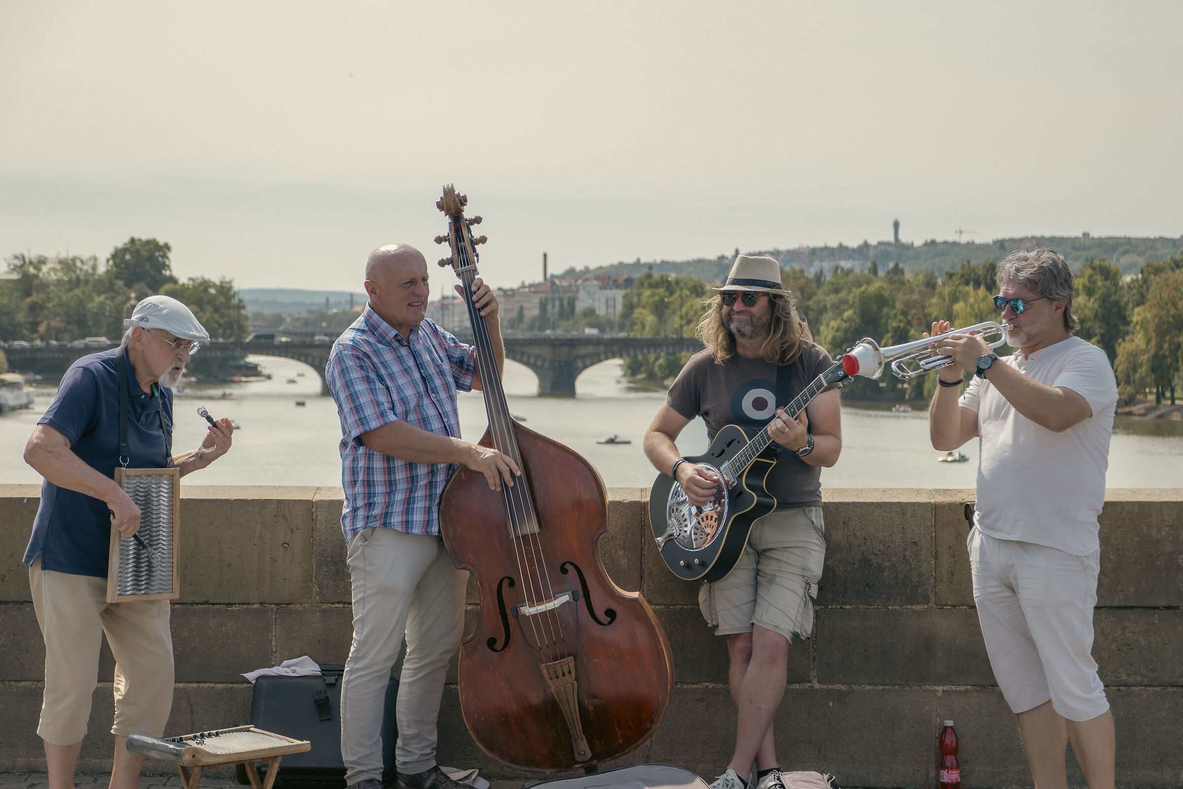 Musicians on Charles Bridge