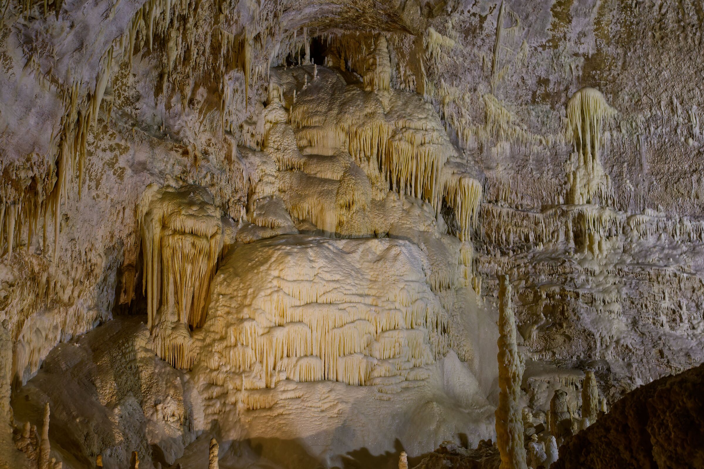 Frasassi Caves