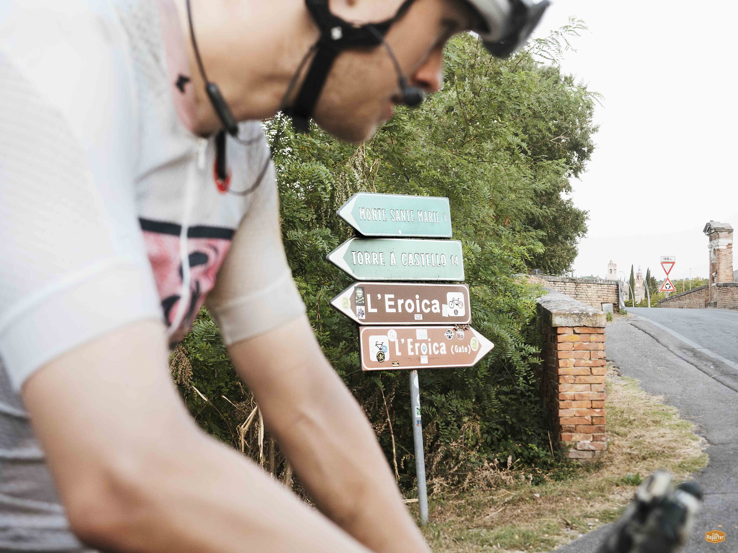 Via Race - Eivind crashes, Asciano