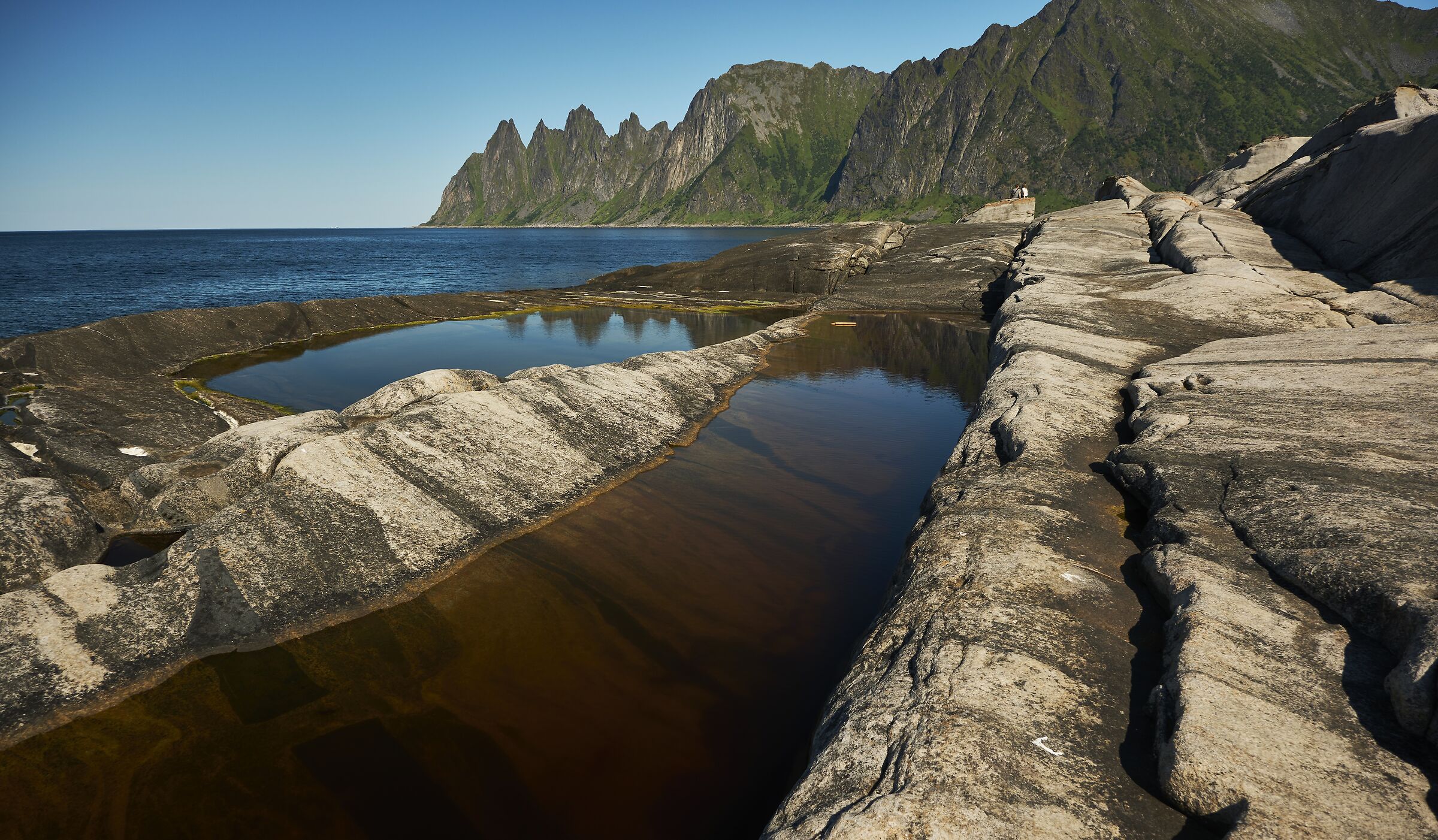 Tungeneset (Okshornan Peaks), Senja