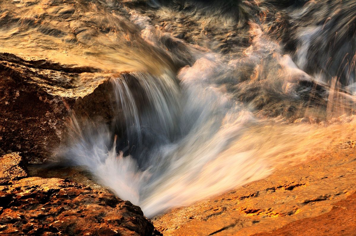 Impetuous energy ...