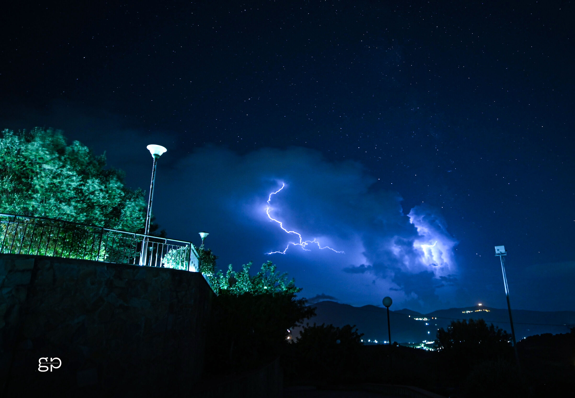 Lightning among the stars