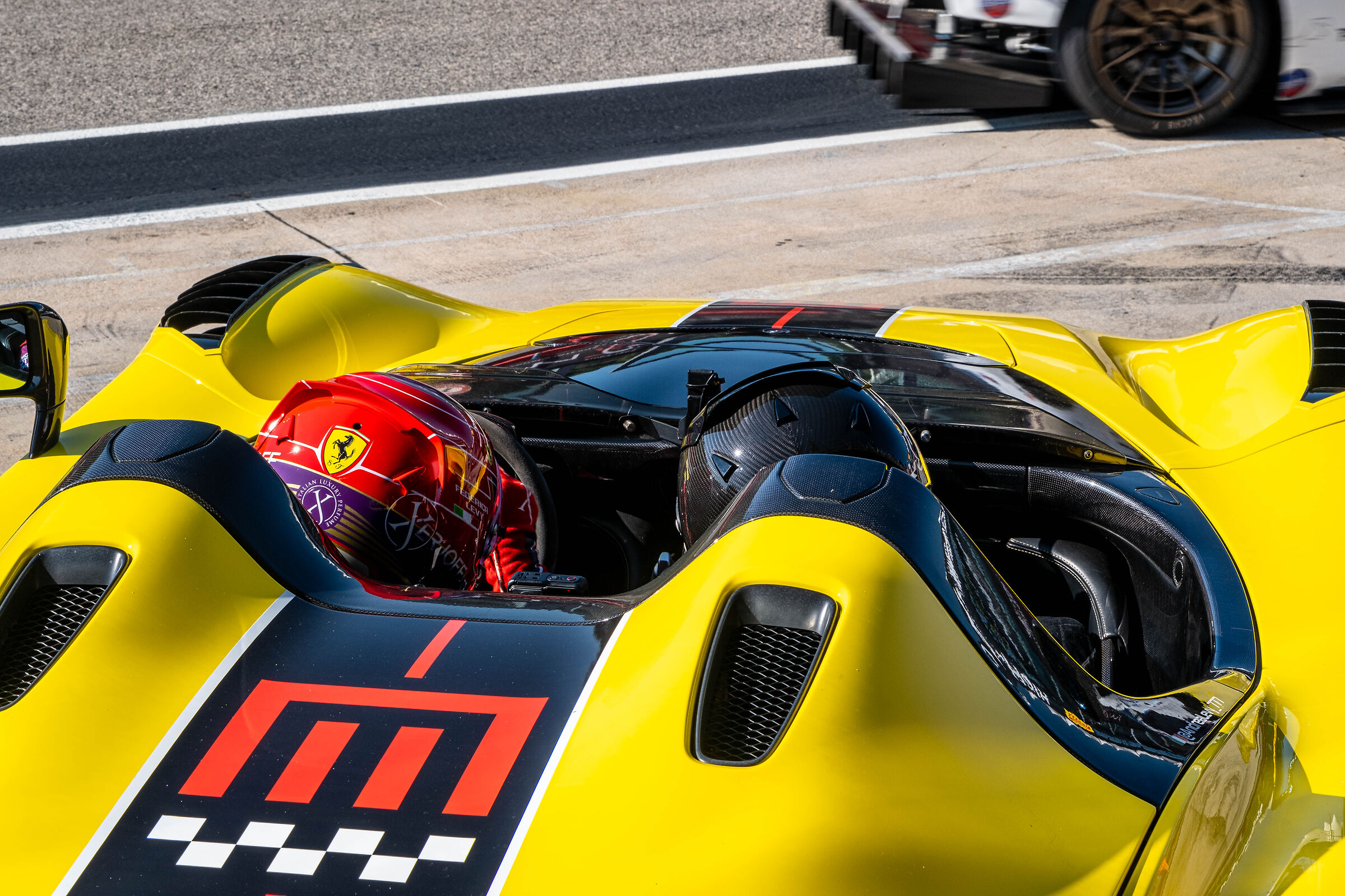Dallara - Pit Lane