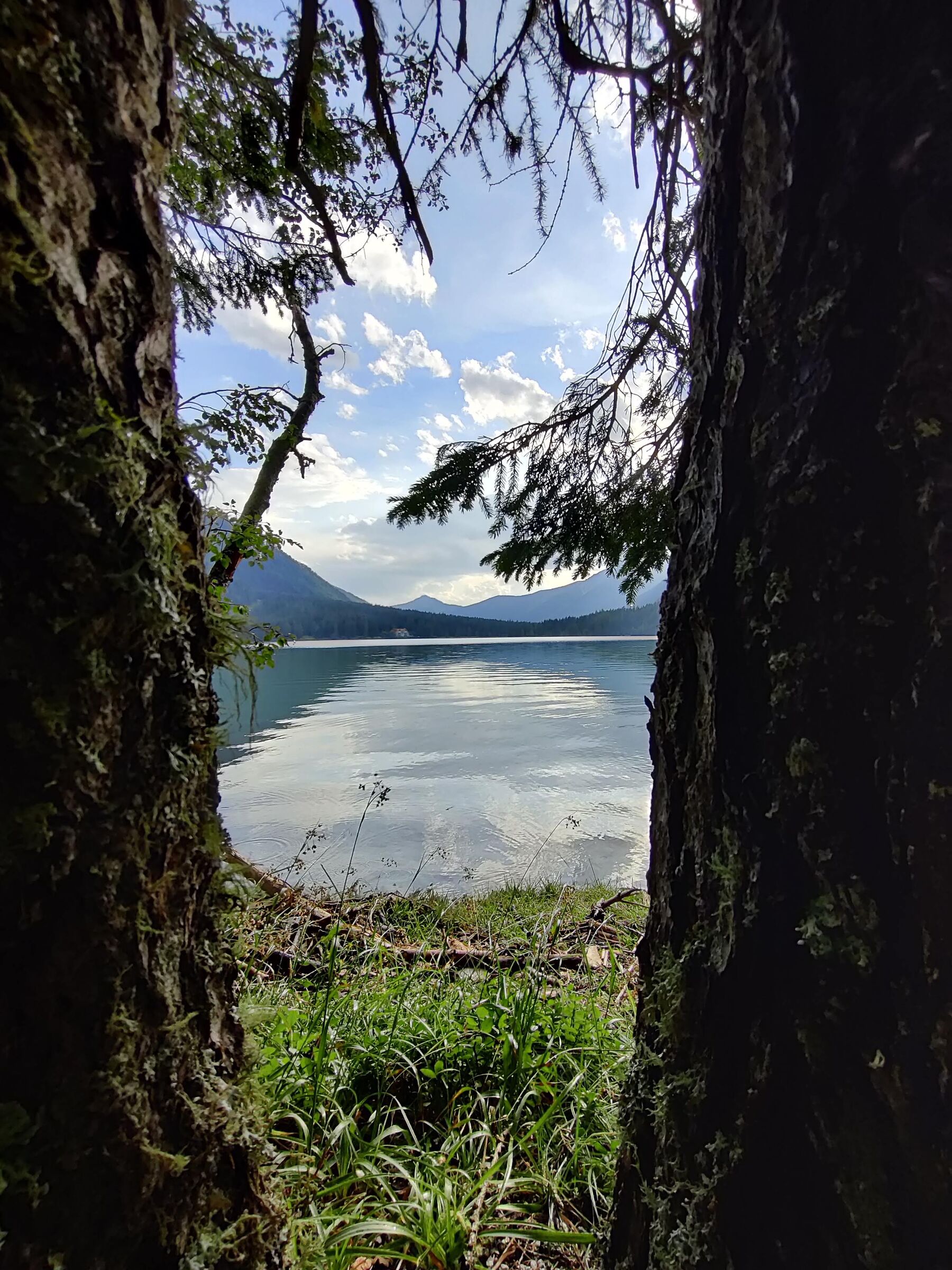 Finestra naturale sul lago di Anterselva
