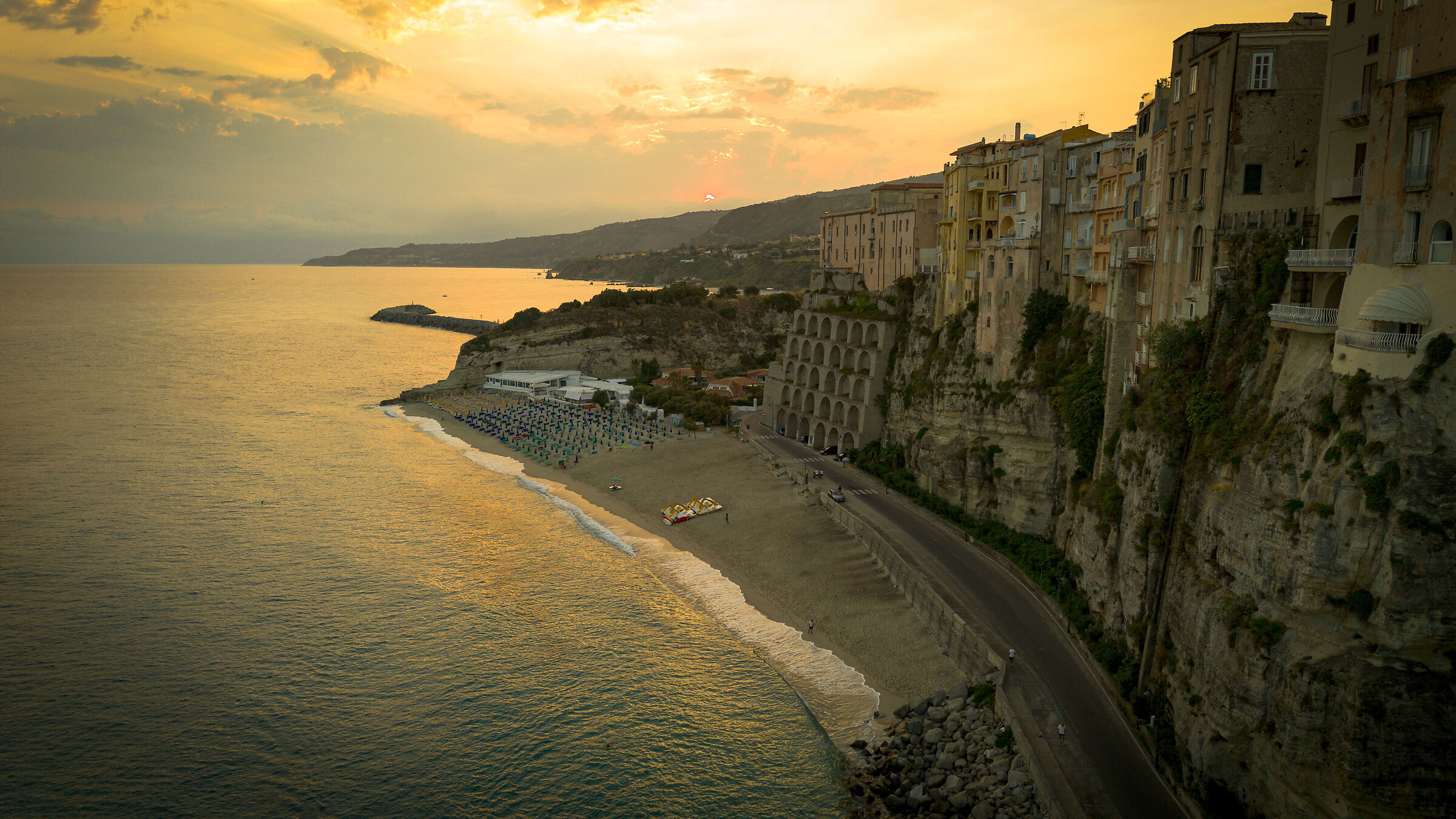Magical Tropea