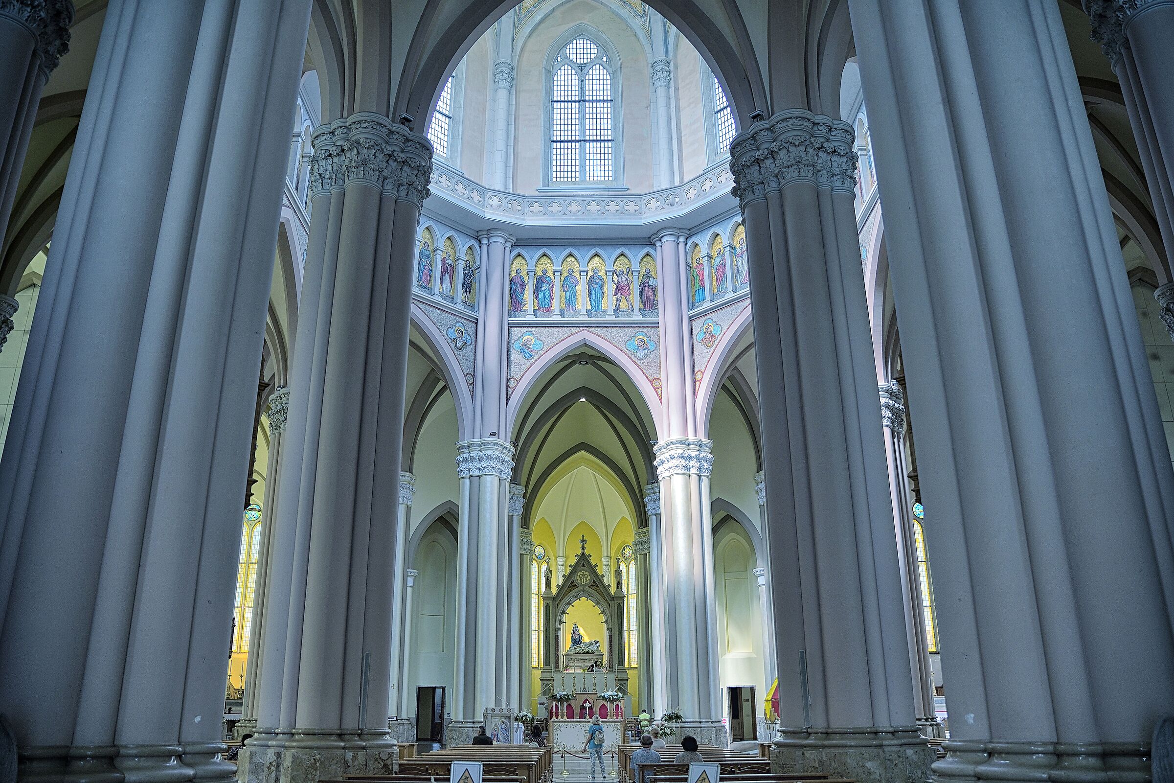 Castelpetroso (interior)
