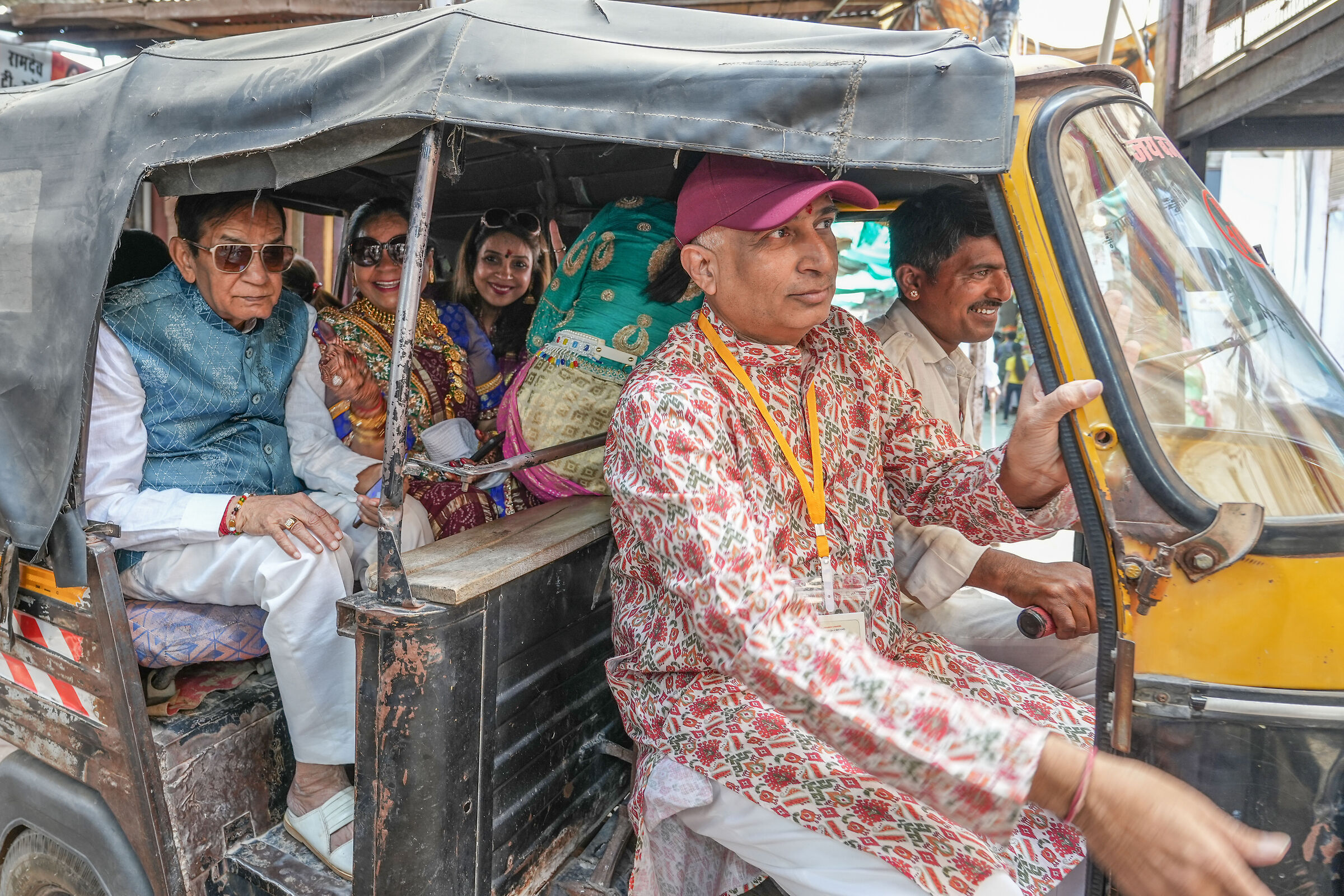 alla festa in tuk tuk