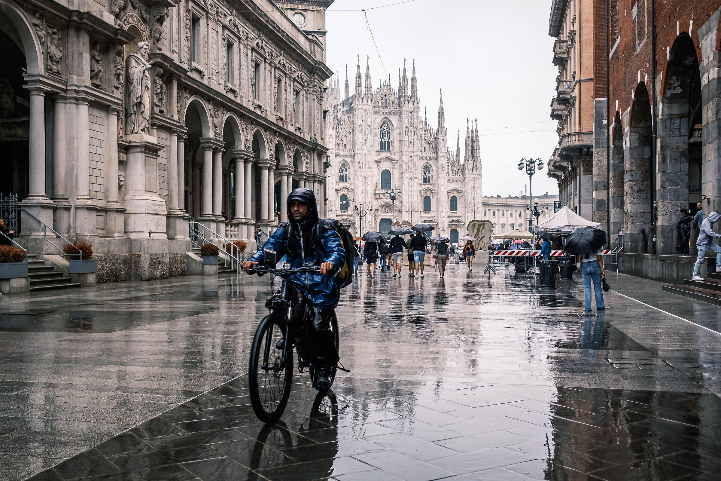 Under the rain - Milan