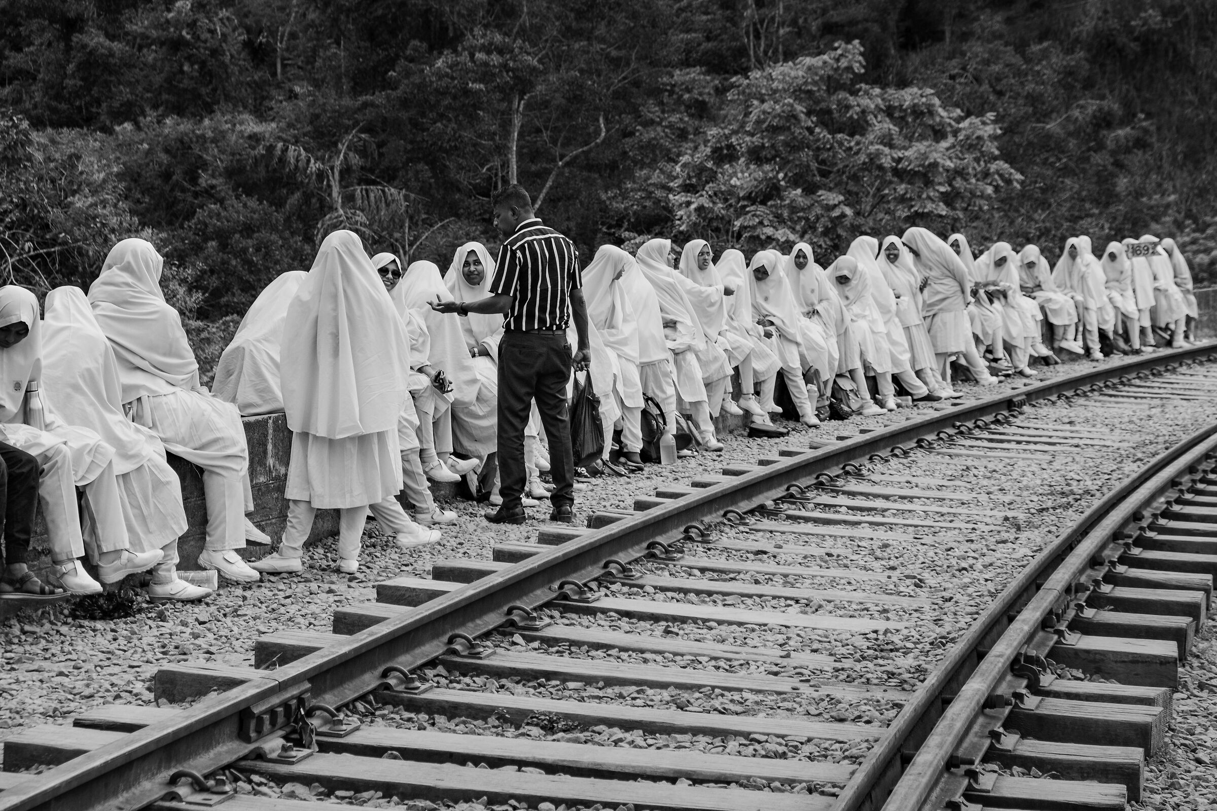 Meeting at nine arches bridge