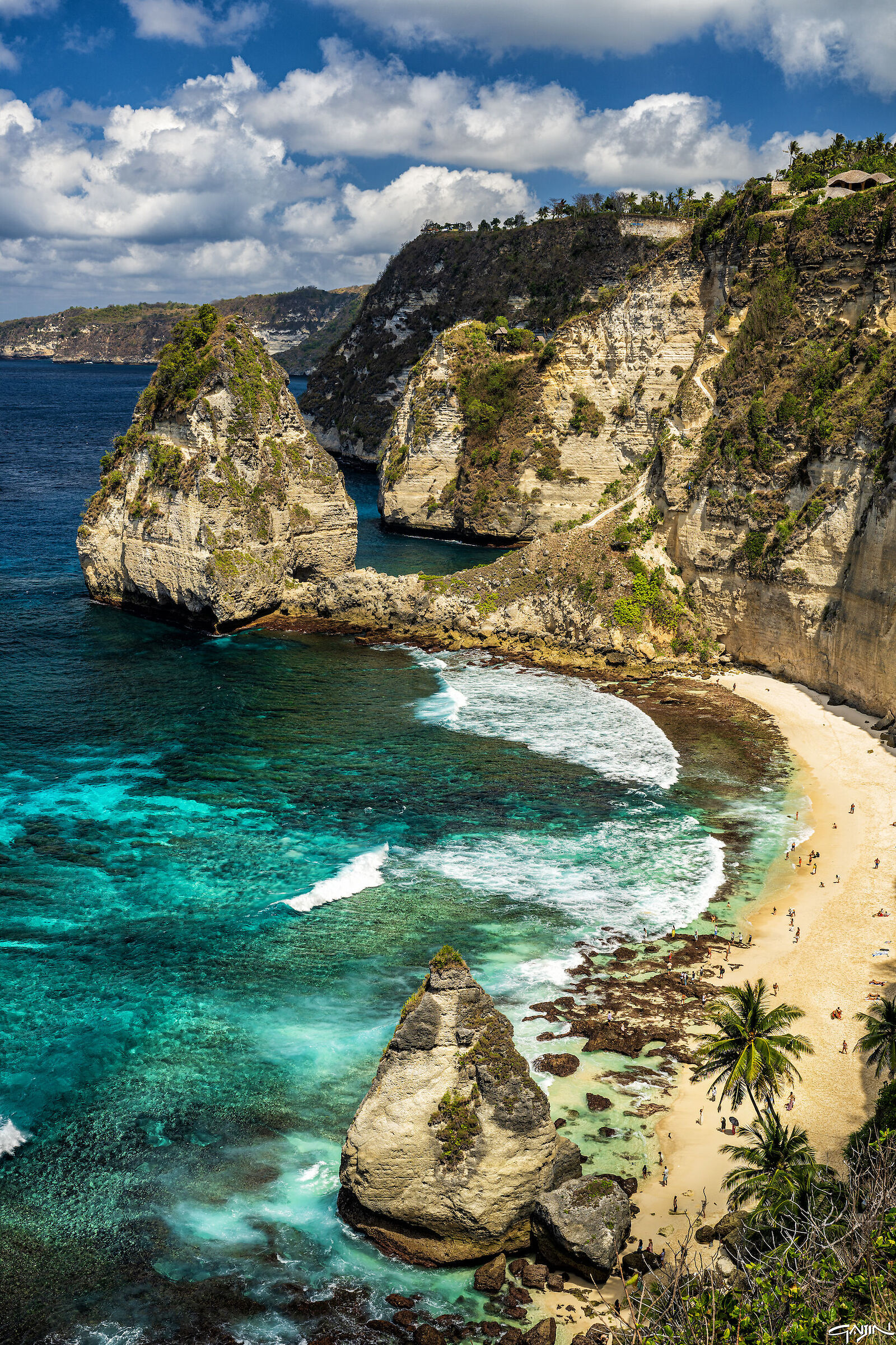 Diamond Beach