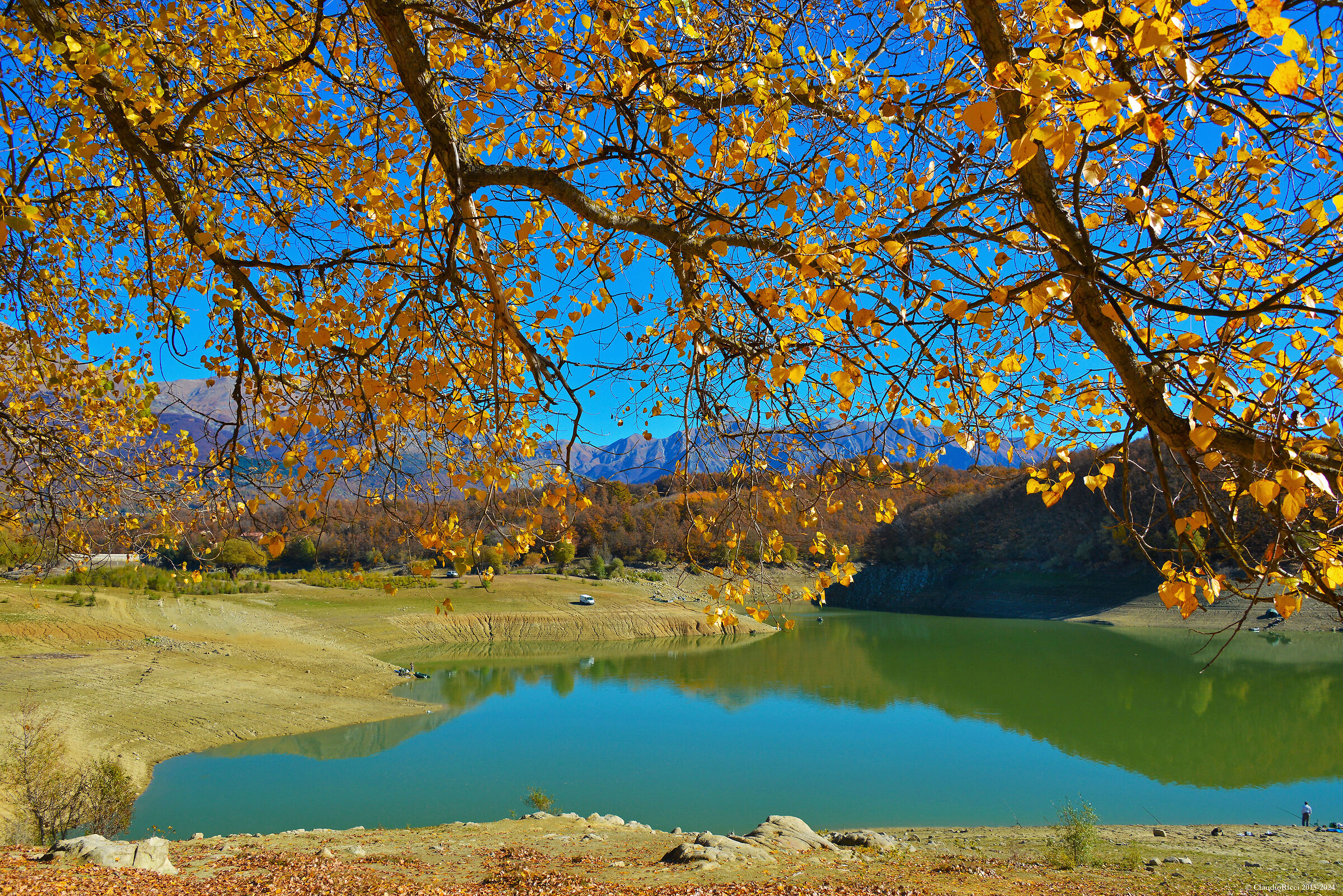 Lake Scandarello (Ri)