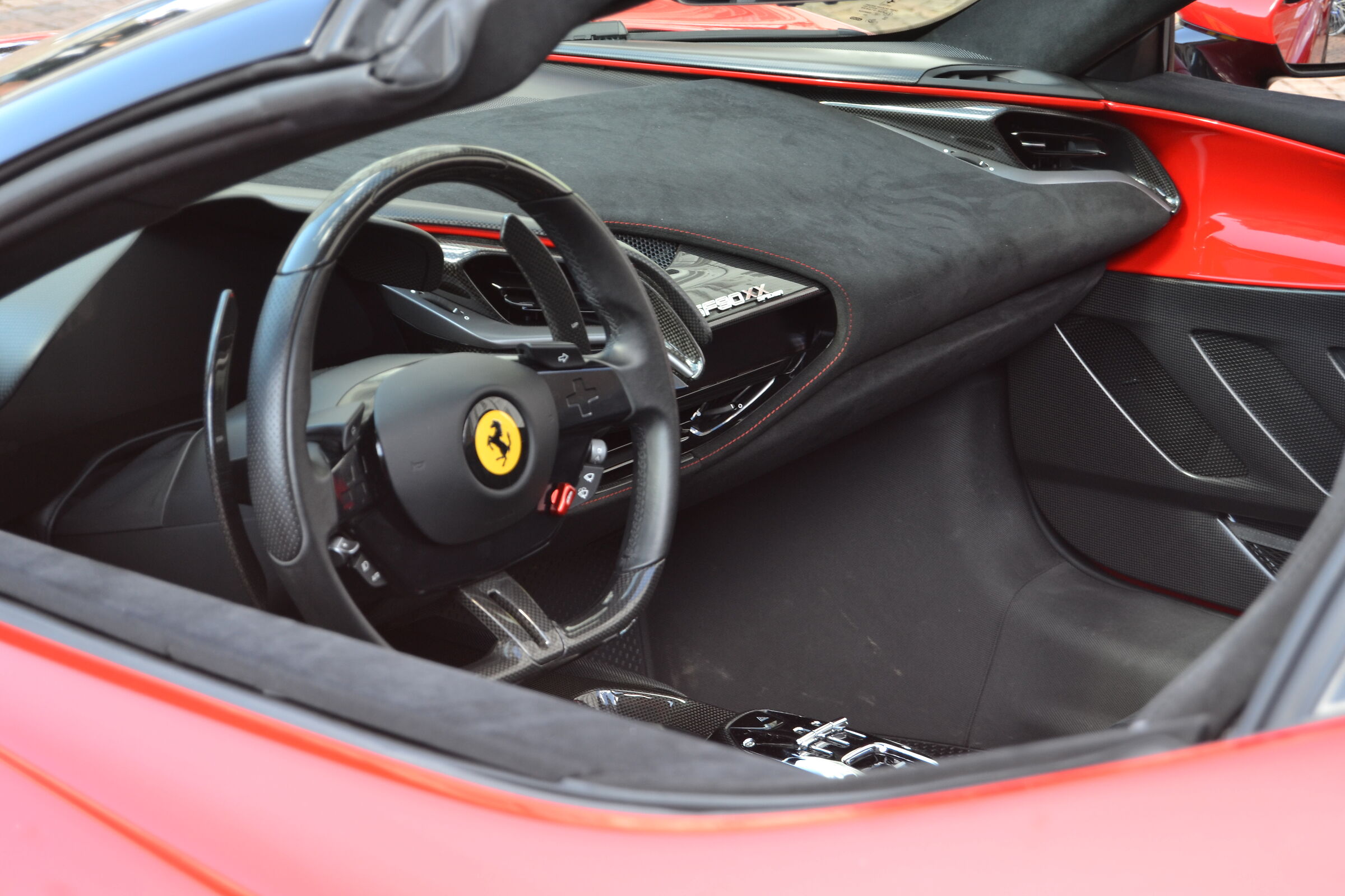 FERRARI SF90 XX SPIDER