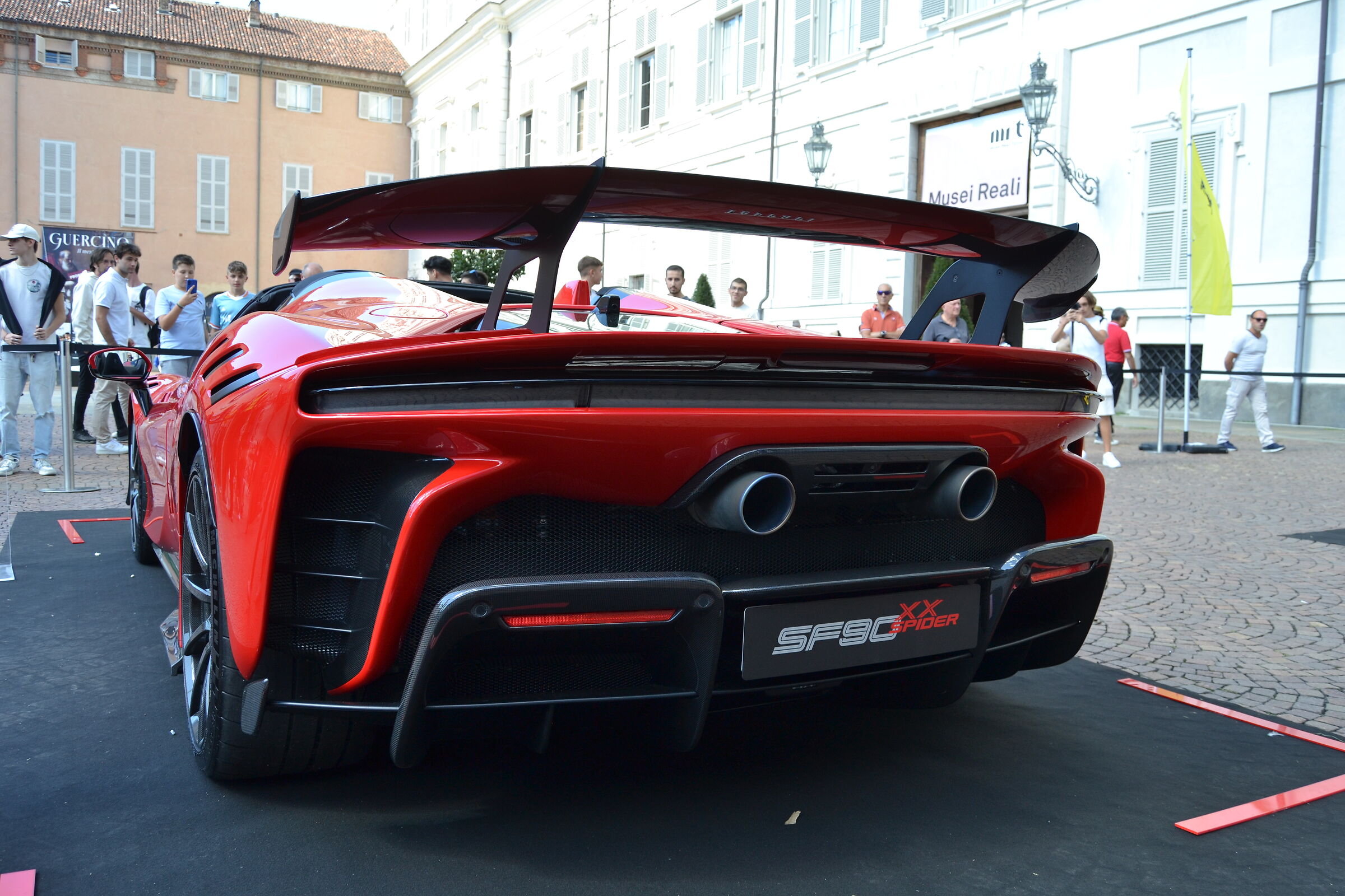FERRARI SF90 XX SPIDER